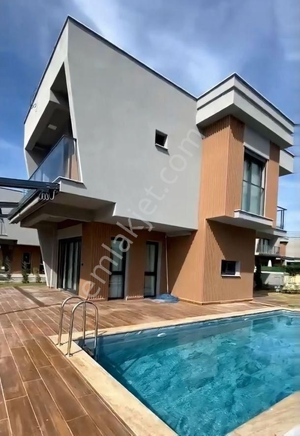 🏡kuşadası, Davutlar'da İdeal Villa Ege Denizi'nde Sizi Bekliyor