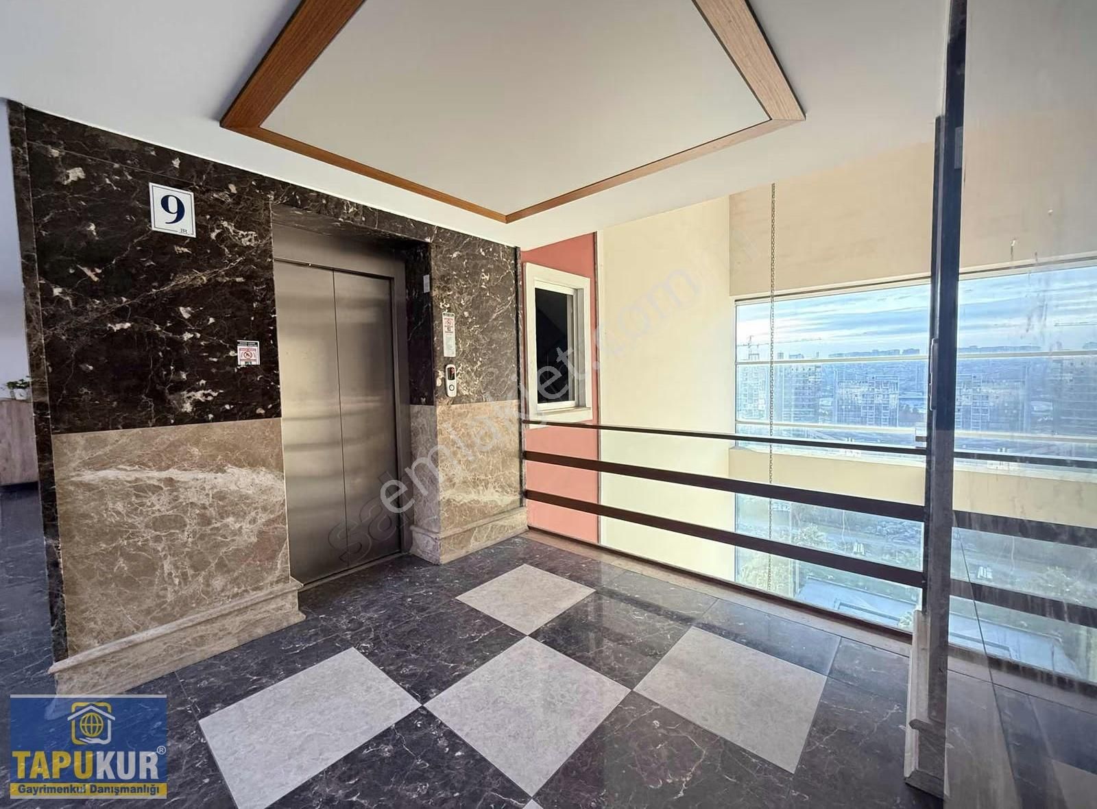 Beyaz Rezidans Sitesi Büyük Tip Satılık 1+1 Daire Metroya 2 Dk. - Görsel 5