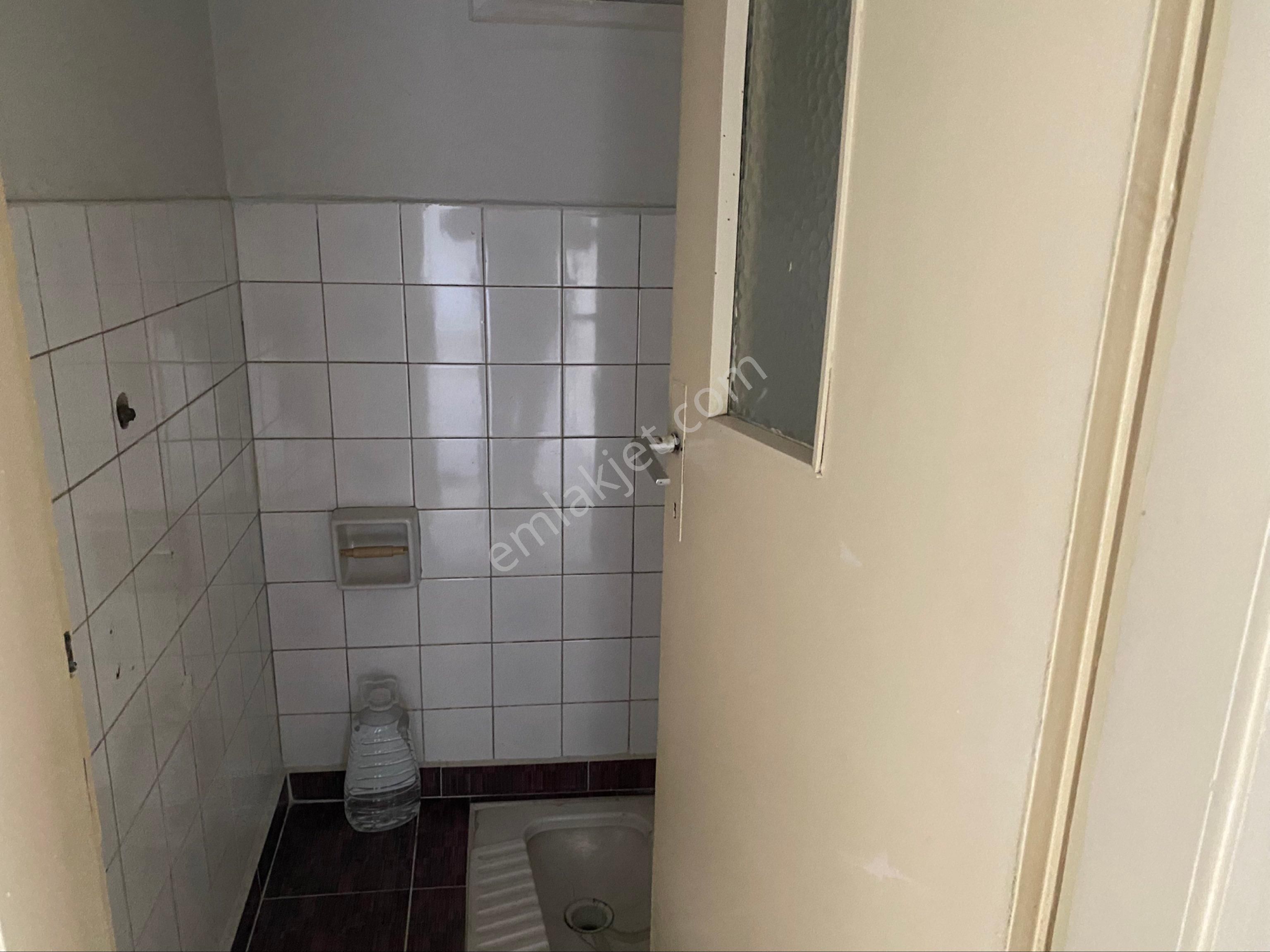 Rt Sasfir Gm’denahmetpaşa Mah.de Kiralık 2+1 Daire - Görsel 9