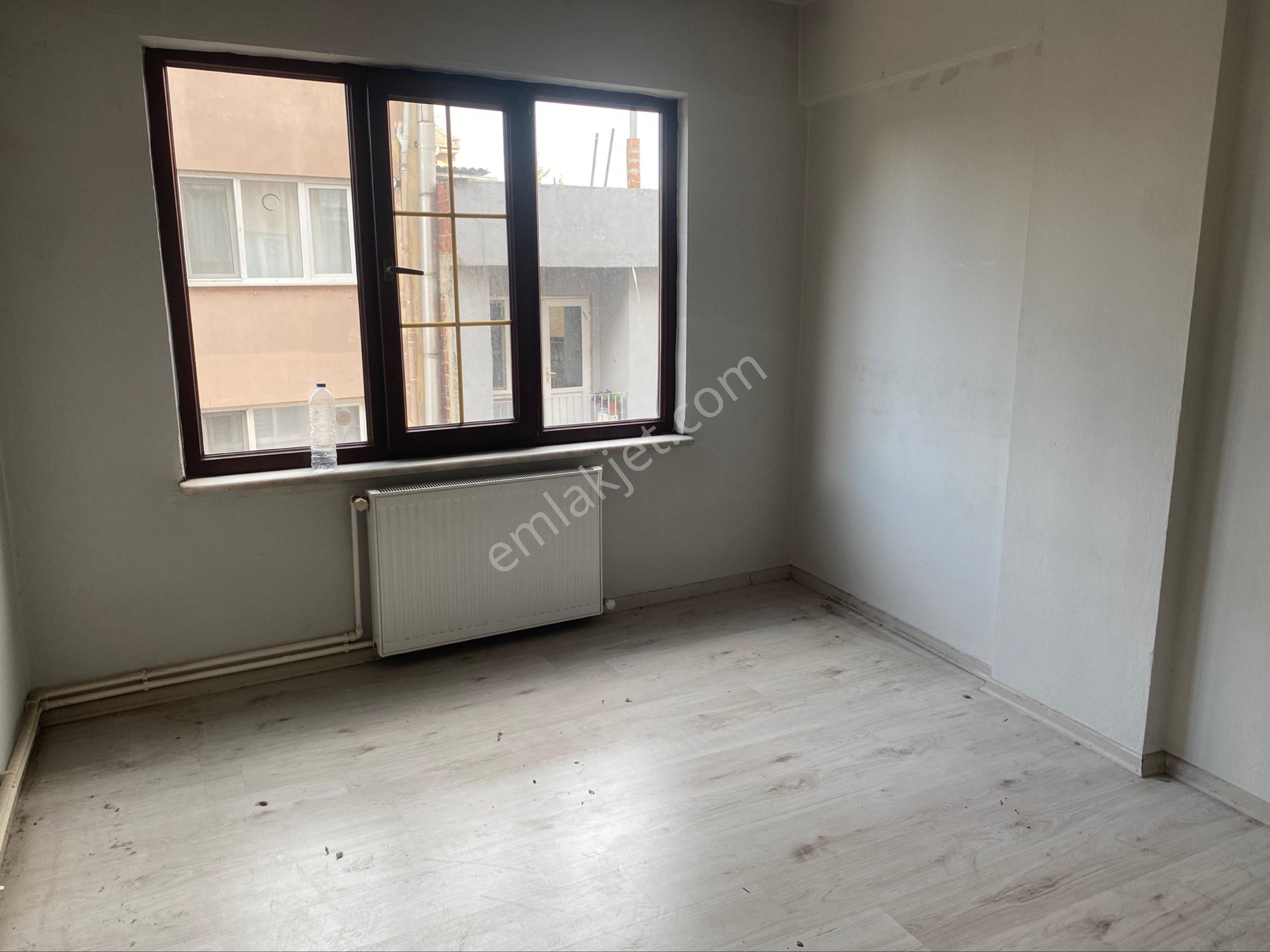 Rt Sasfir Gm’denahmetpaşa Mah.de Kiralık 2+1 Daire - Görsel 21