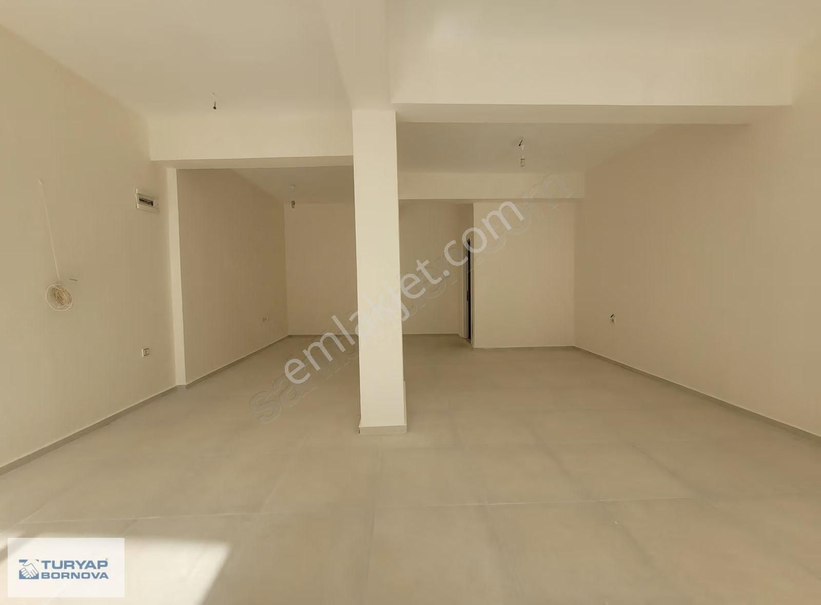 Bornova'da Merkezi Konumda Kiralık Dükkan | Açıklamayı Okuyun - Görsel 20