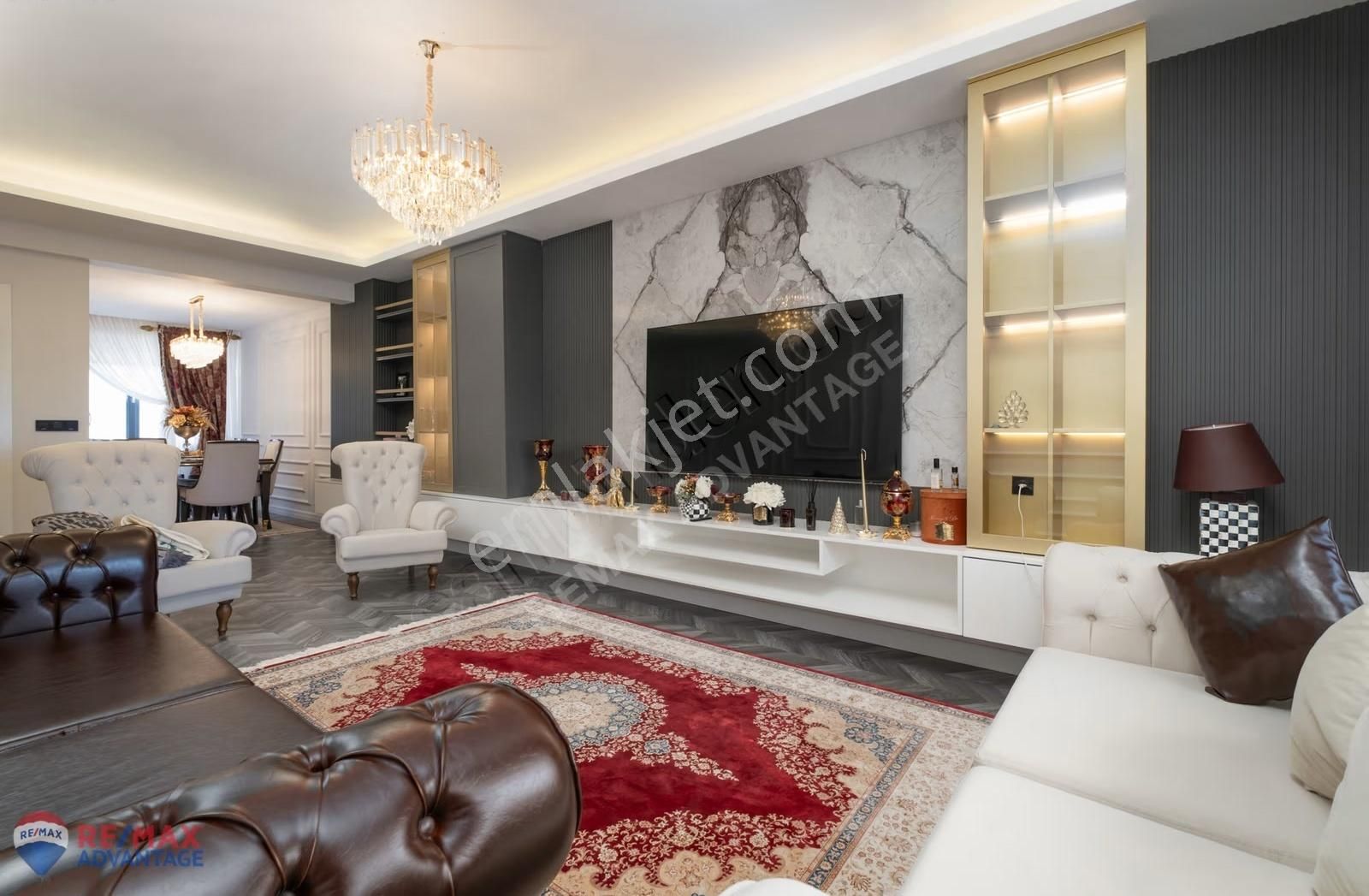 Remax Advantage'den Kayapa Da Özel Yapım Satılık Villa