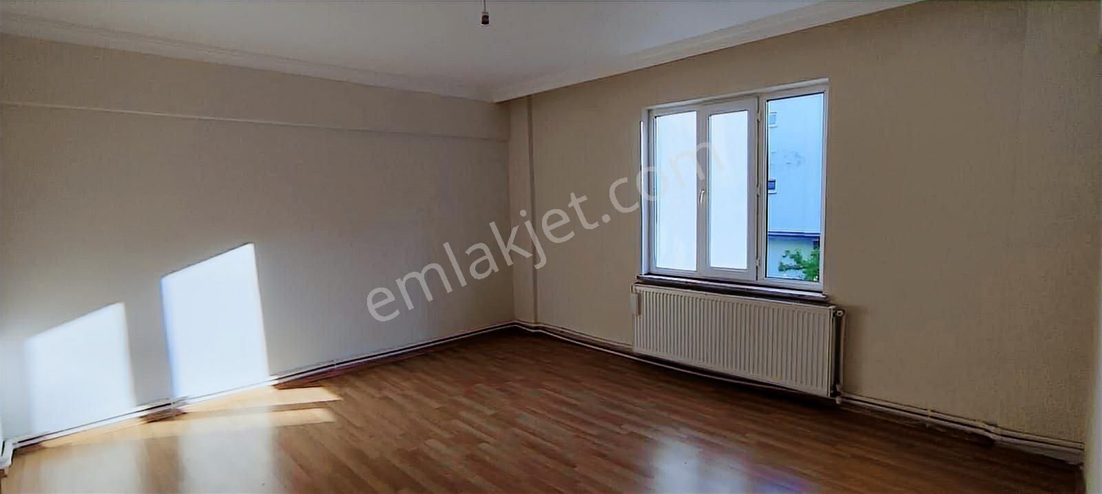 Bahçelievler Asuva Park Yakınında Kiralık Arakat 3+1 Daire - Görsel 27