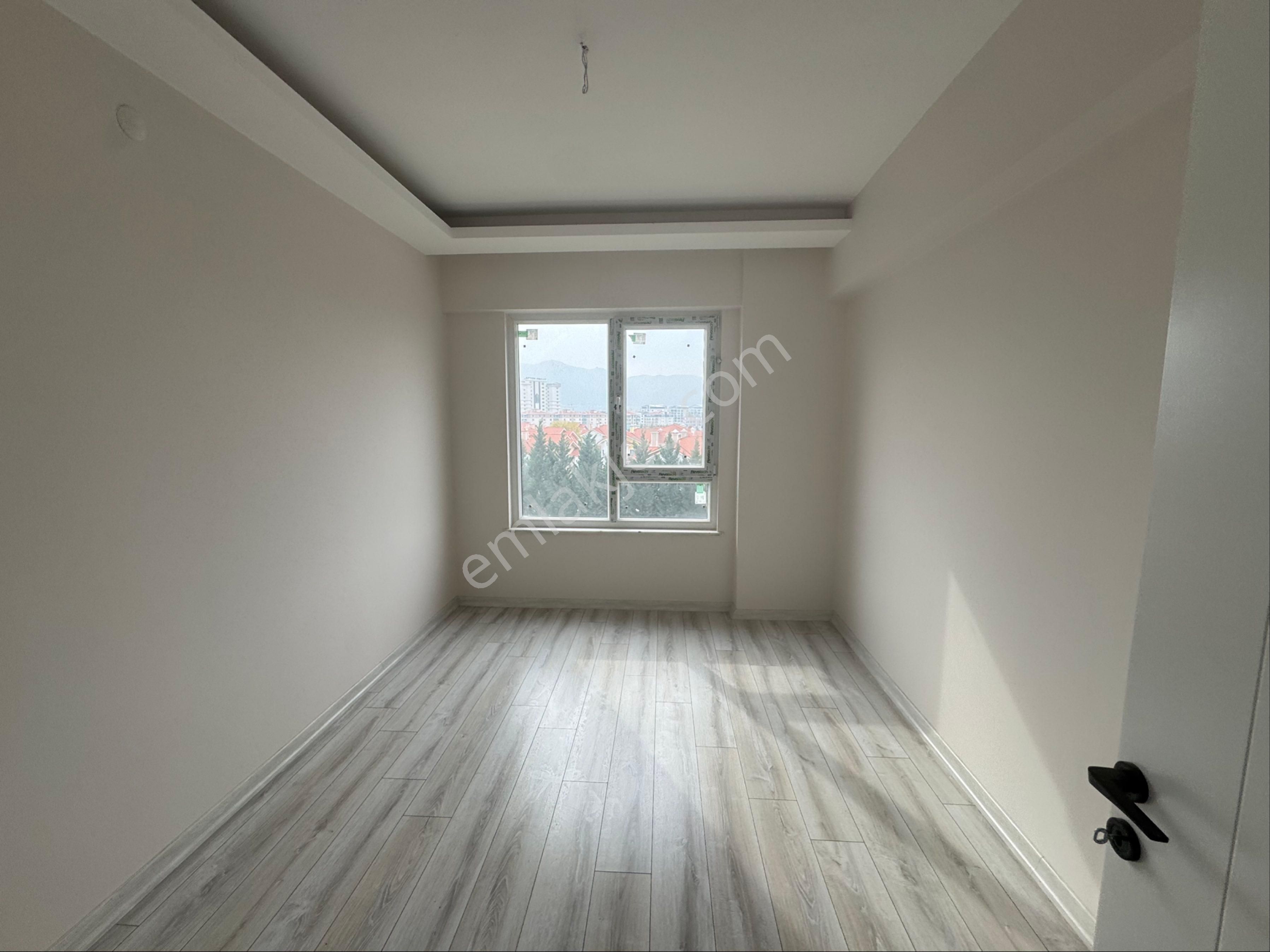 Sağlam Emlaktan Selçukluda Satılık Lüks 4+1daire - Görsel 23