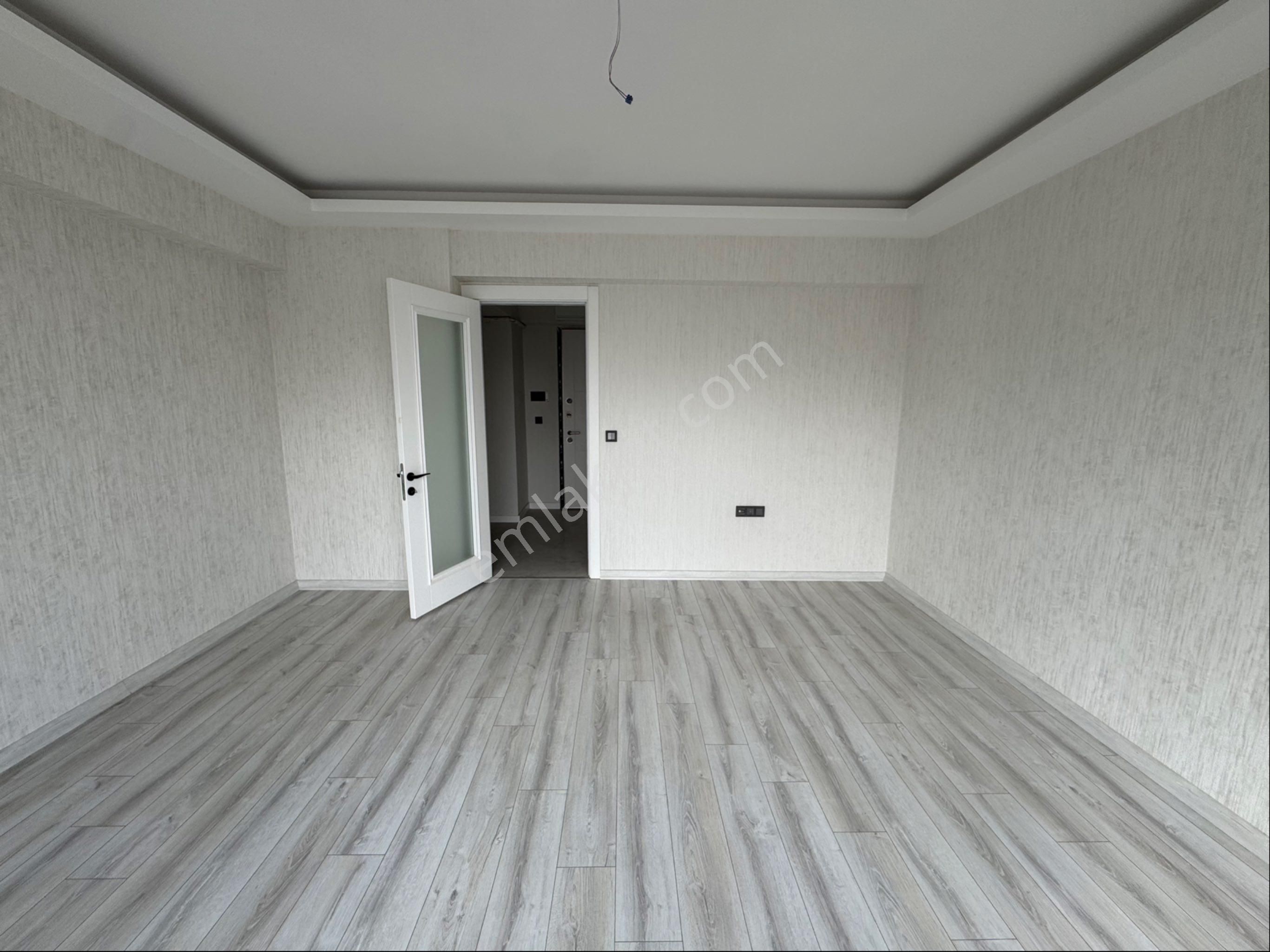 Sağlam Emlaktan Selçukluda Satılık Lüks 4+1daire - Görsel 9