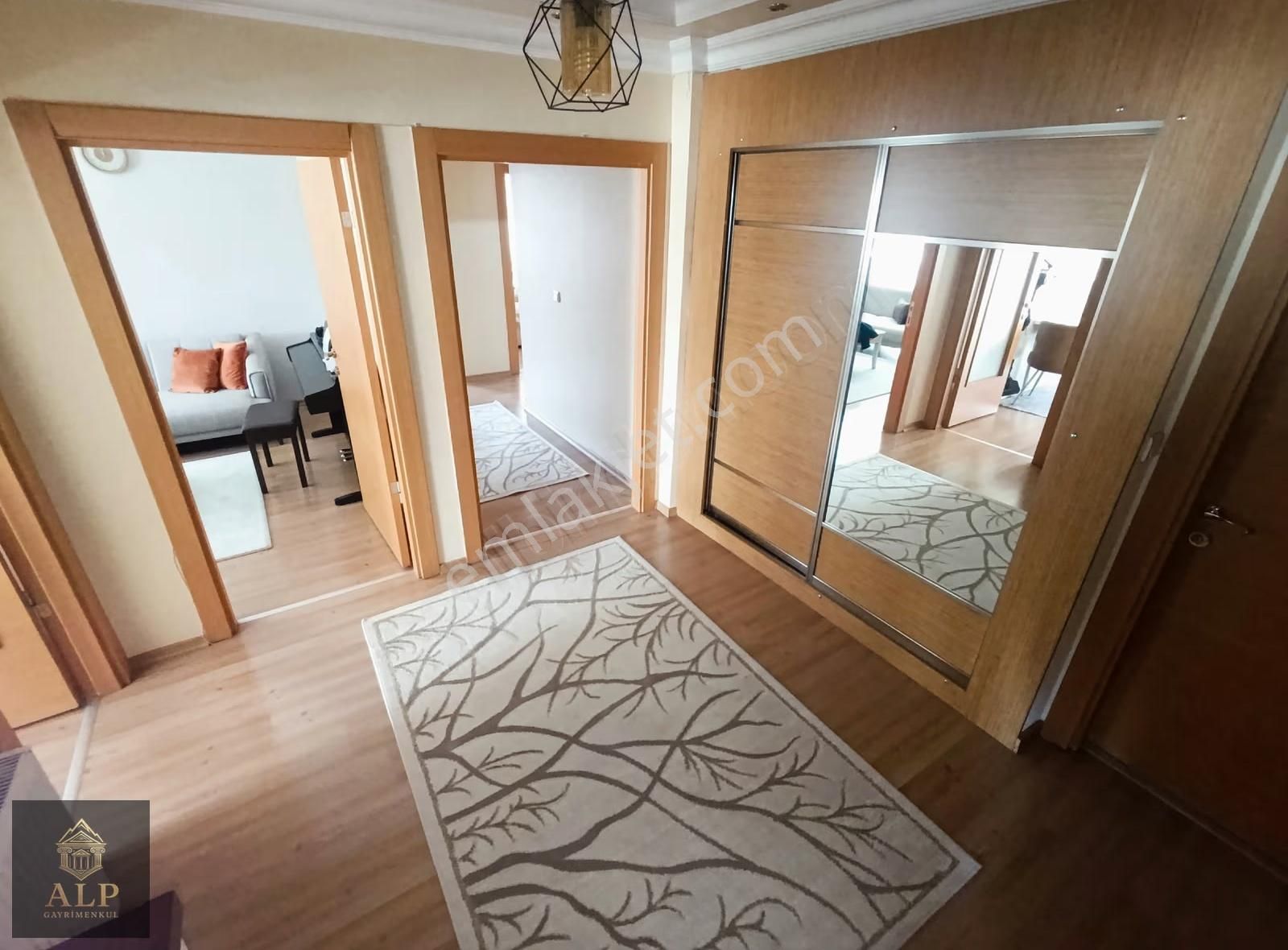 Alp Gayrimenkul'den Mehmet Akif Ersoyda 4+1 Full Yapılı Daire - Görsel 17