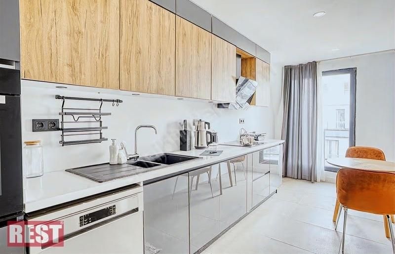 İstova Rezidans Da Sıfır Tasarım Eşyalı Balkonlu Kiralık Daire - Görsel 22