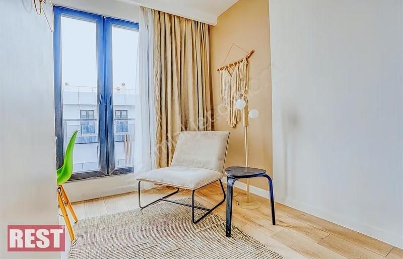 İstova Rezidans Da Sıfır Tasarım Eşyalı Balkonlu Kiralık Daire - Görsel 6