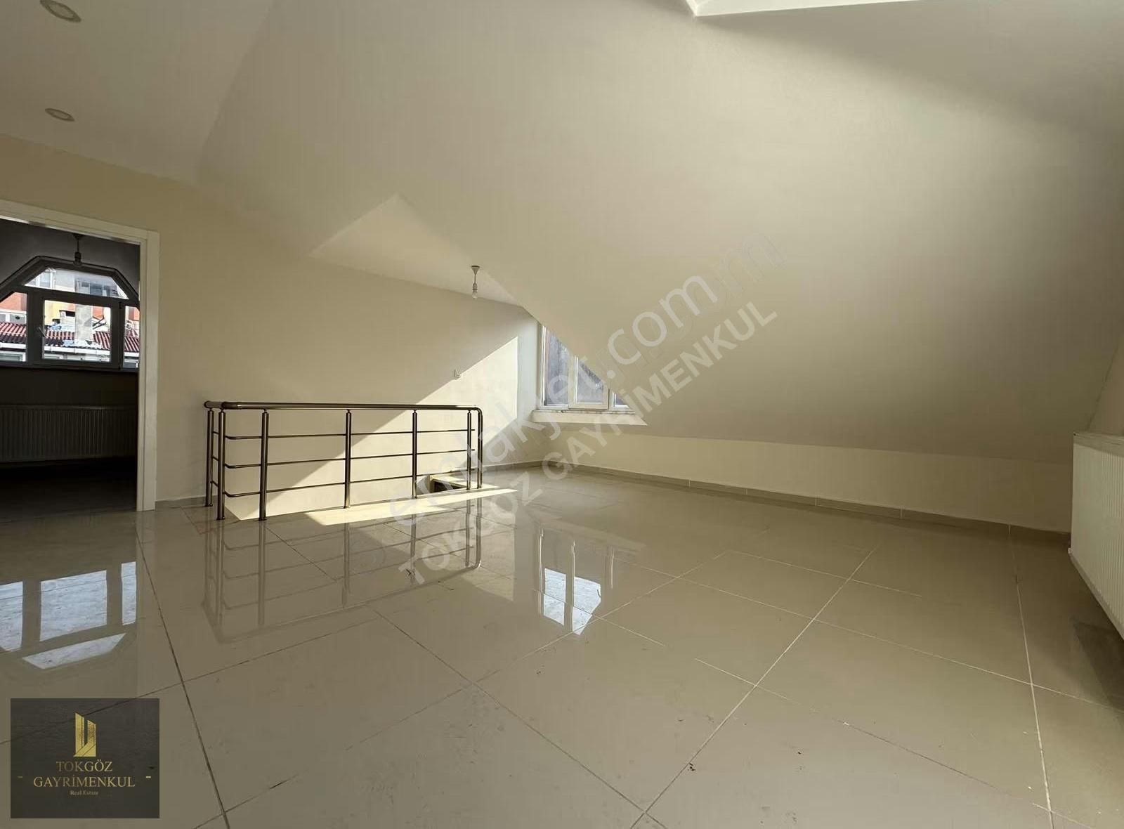 Tokgöz'den Merkezi Konum Cadde Üzeri 5yıllık Geniş Dubleks Daire - Görsel 11