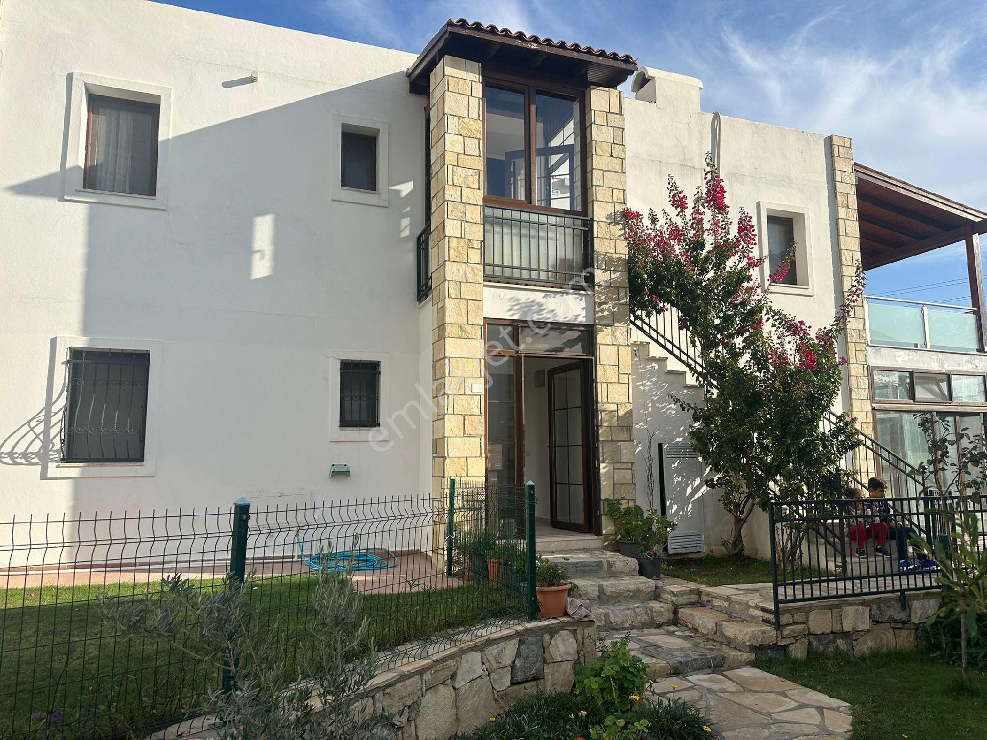 🏡 Konacık’ta Aile Yaşamına Uygun Butik Site İçinde 3+1 Müstakil Bahçeli