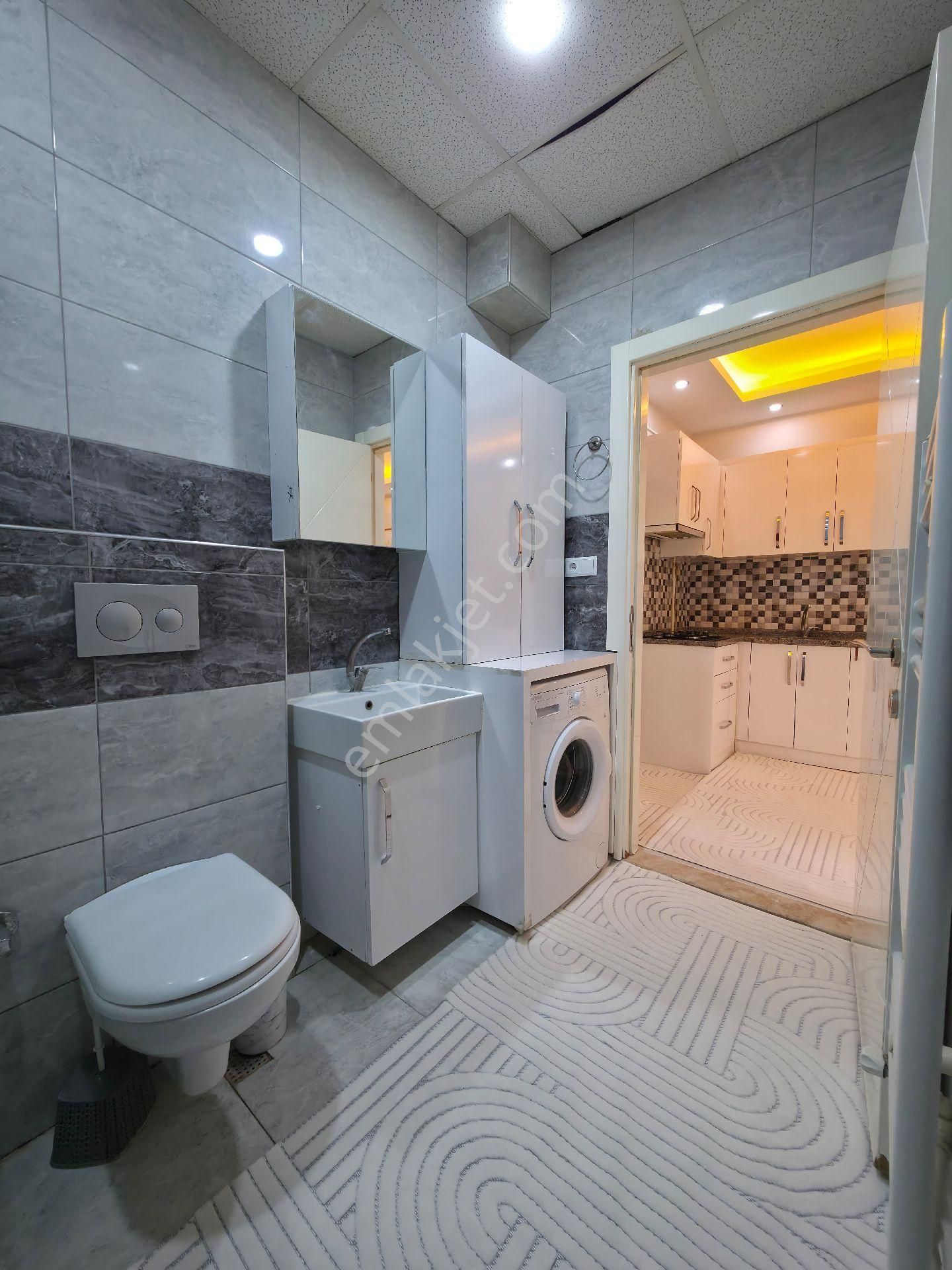 15 Mayıs Mahallesi Çınar Göbeğinde Eşyali 2+1 Daire Satılıktır - Görsel 13