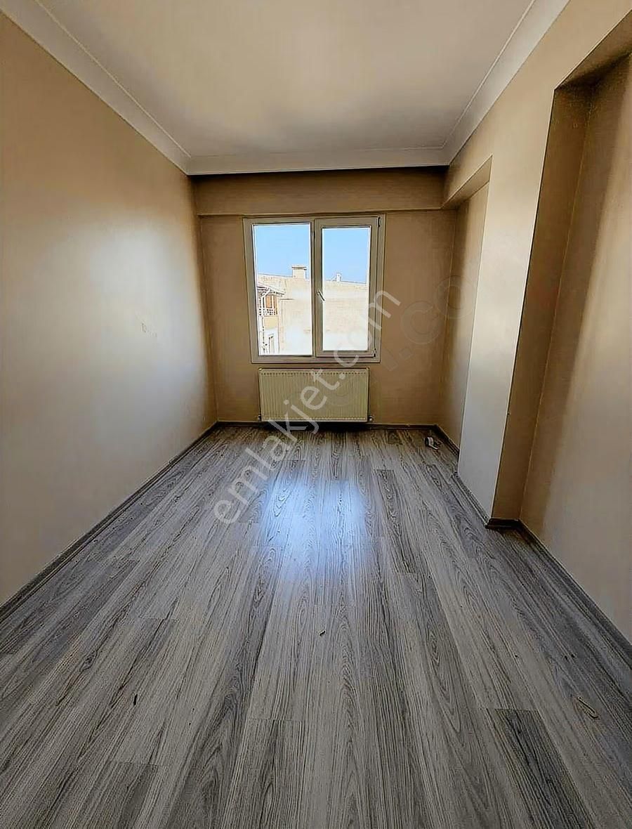 Yorulmaz Gayrimenkulde 2+1 - Görsel 8