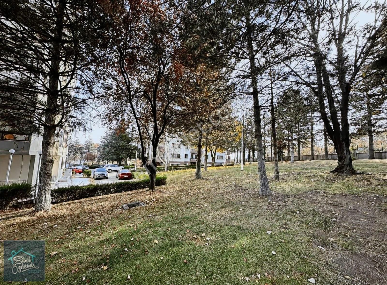 Çankaya'da Modern Döşenmiş Eşyalı 3+1 Daire - Görsel 25