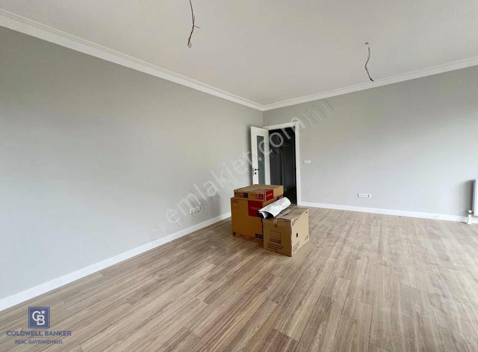 Acıbadem Yaprak Sokak Sıfır Bina Ara Katta Balkonlu Kiralık 3+1 - Görsel 23