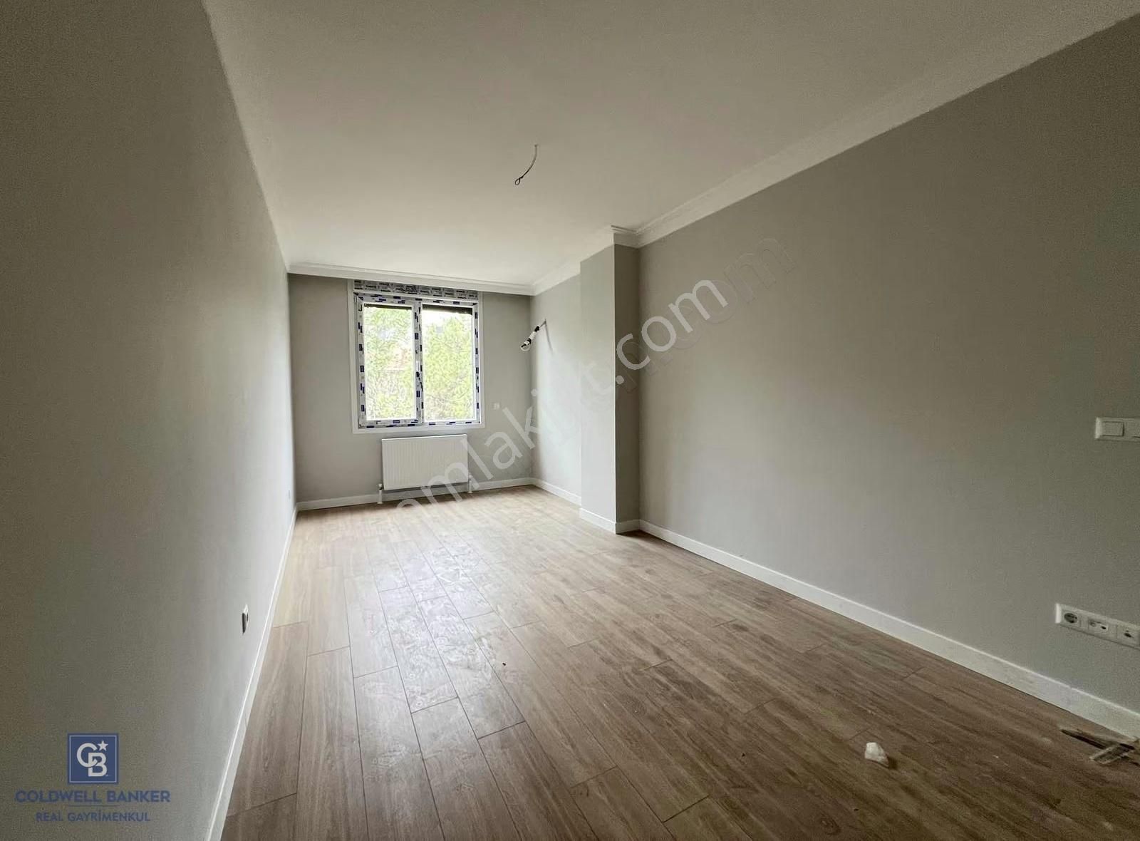 Acıbadem Yaprak Sokak Sıfır Bina Ara Katta Balkonlu Kiralık 3+1 - Görsel 4