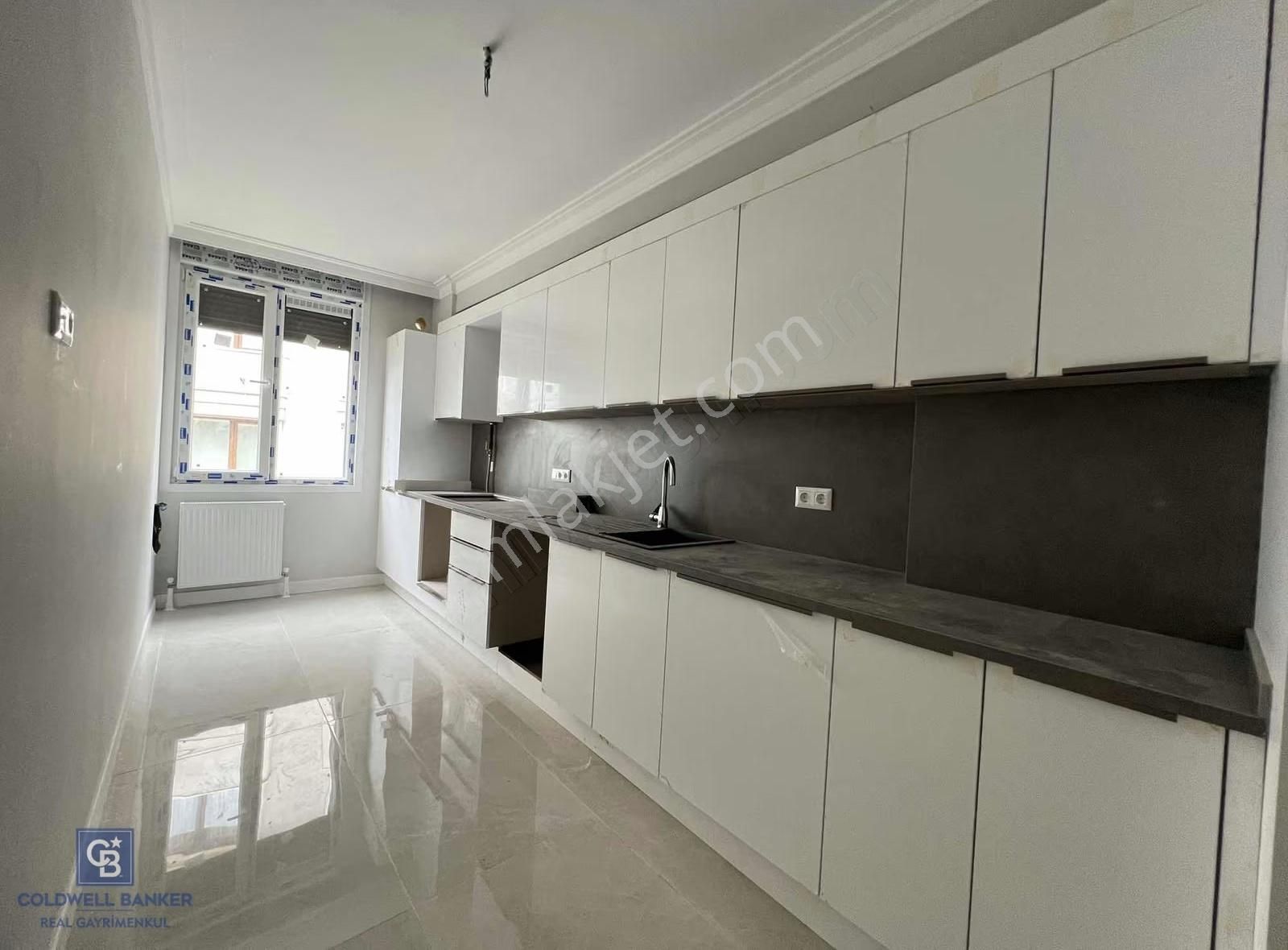 Acıbadem Yaprak Sokak Sıfır Bina Ara Katta Balkonlu Kiralık 3+1 - Görsel 29