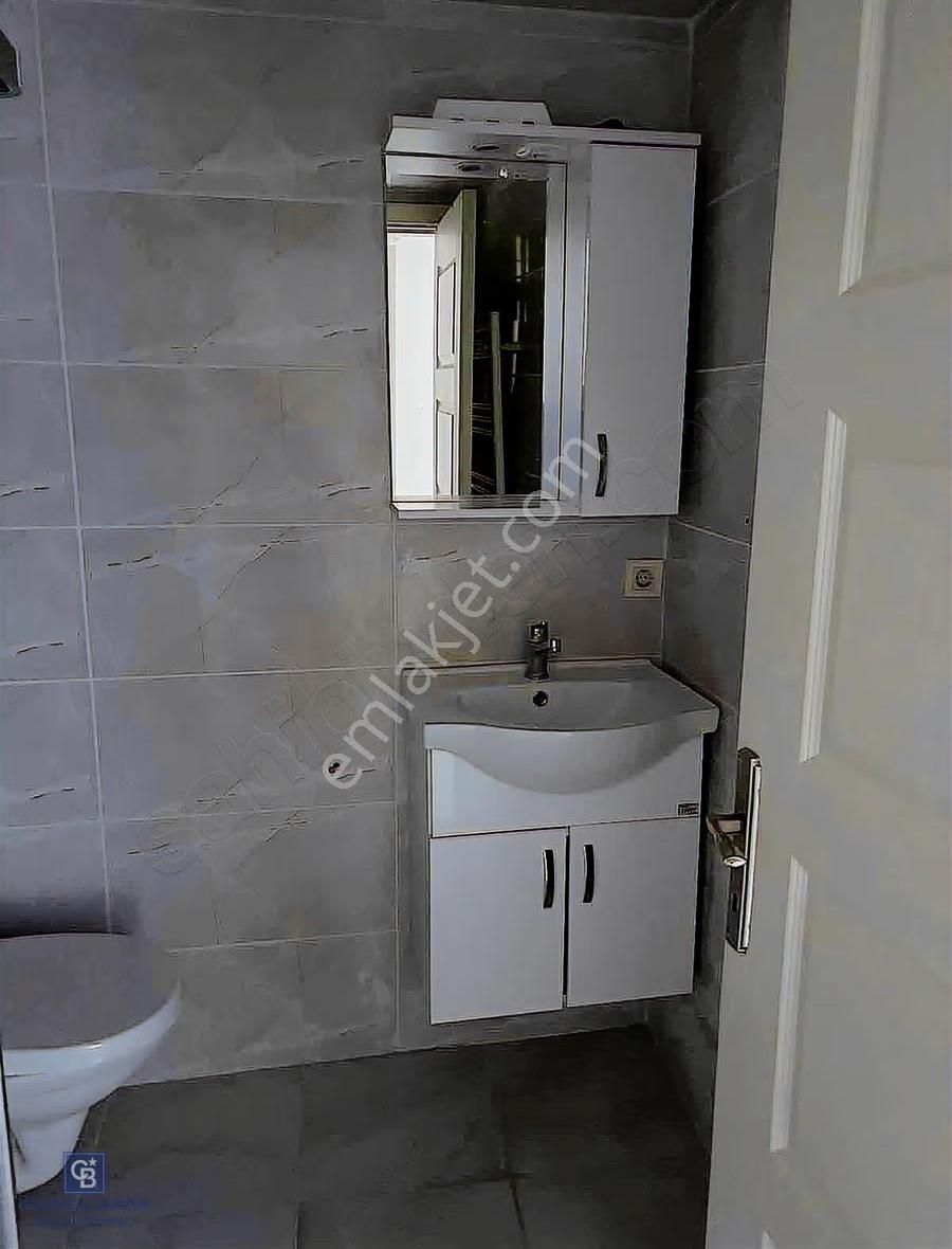 Üsküdar Da Boğaz Manzaralı 3 Ayrı Tapulu Satılık Komple Bina - Görsel 26