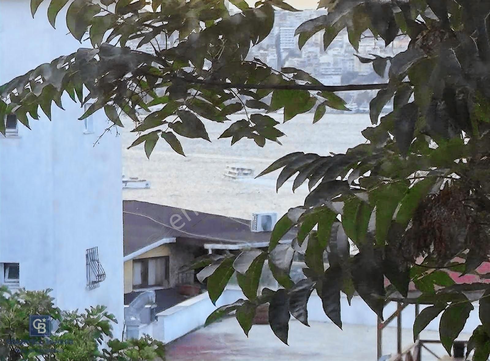 Üsküdar Da Boğaz Manzaralı 3 Ayrı Tapulu Satılık Komple Bina - Görsel 3