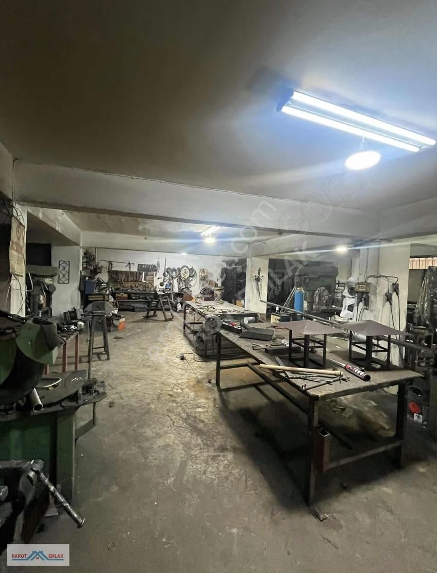 Malazgirt Caddesi Üzerinde 220m Satılık İmalathane&depo - Görsel 14