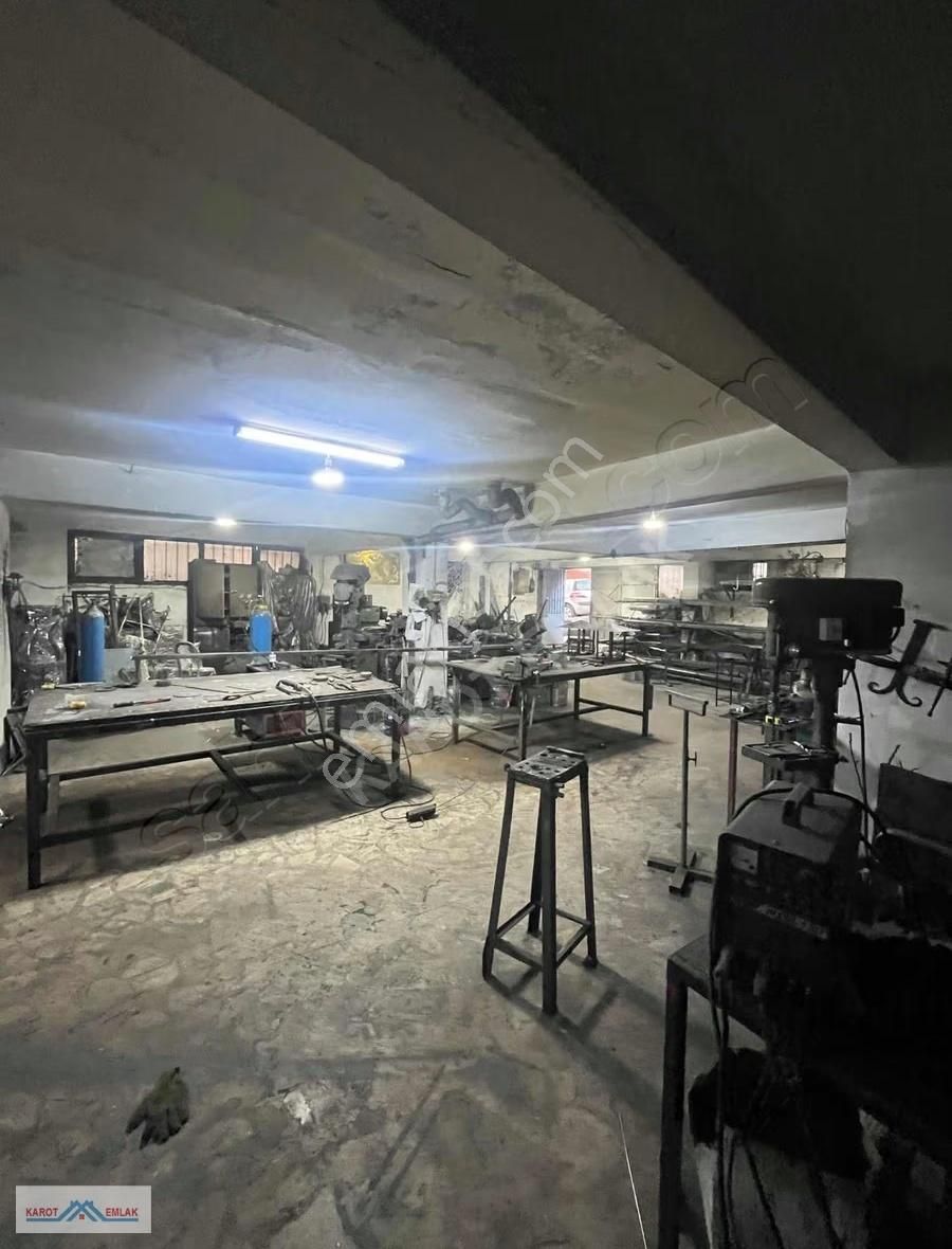Malazgirt Caddesi Üzerinde 220m Satılık İmalathane&depo - Görsel 6