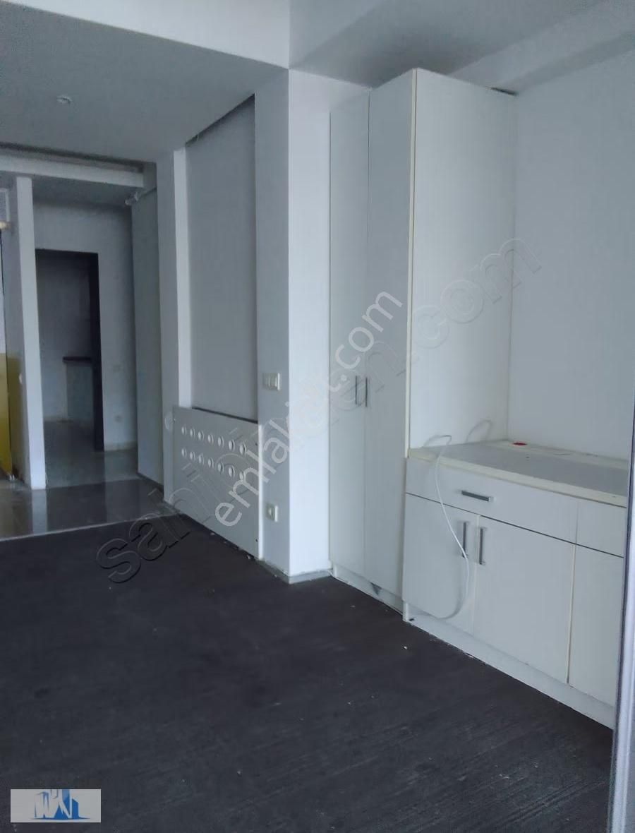 Hülya Emlak'tan 200 M2 Kiralık Ofis - Görsel 9