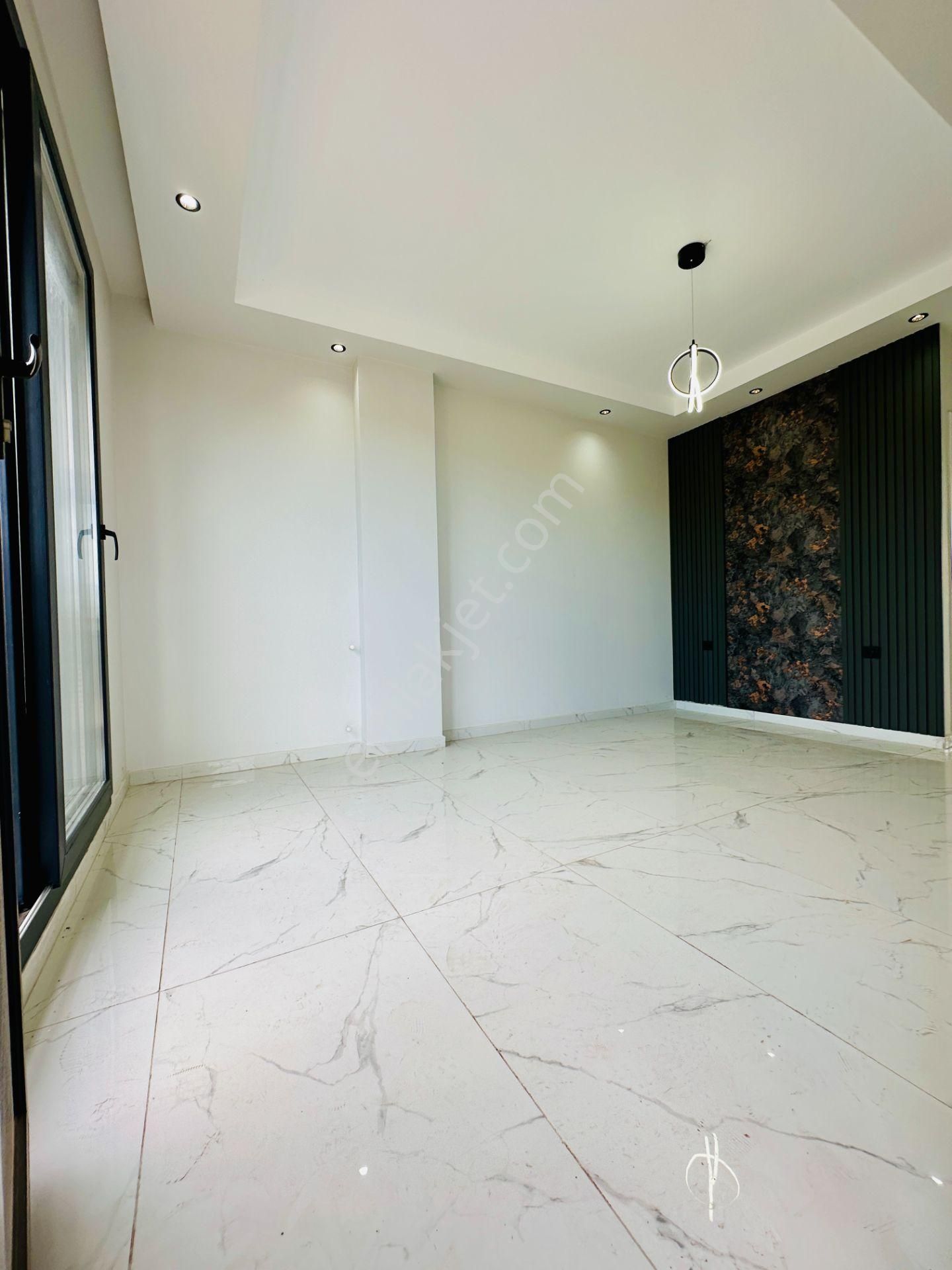 Villacı Onur'dan Fırsat Fiyata Satılık Tam Müstakil Lüx 3+1 Ayrı Mutfaklı Villa - Görsel 27