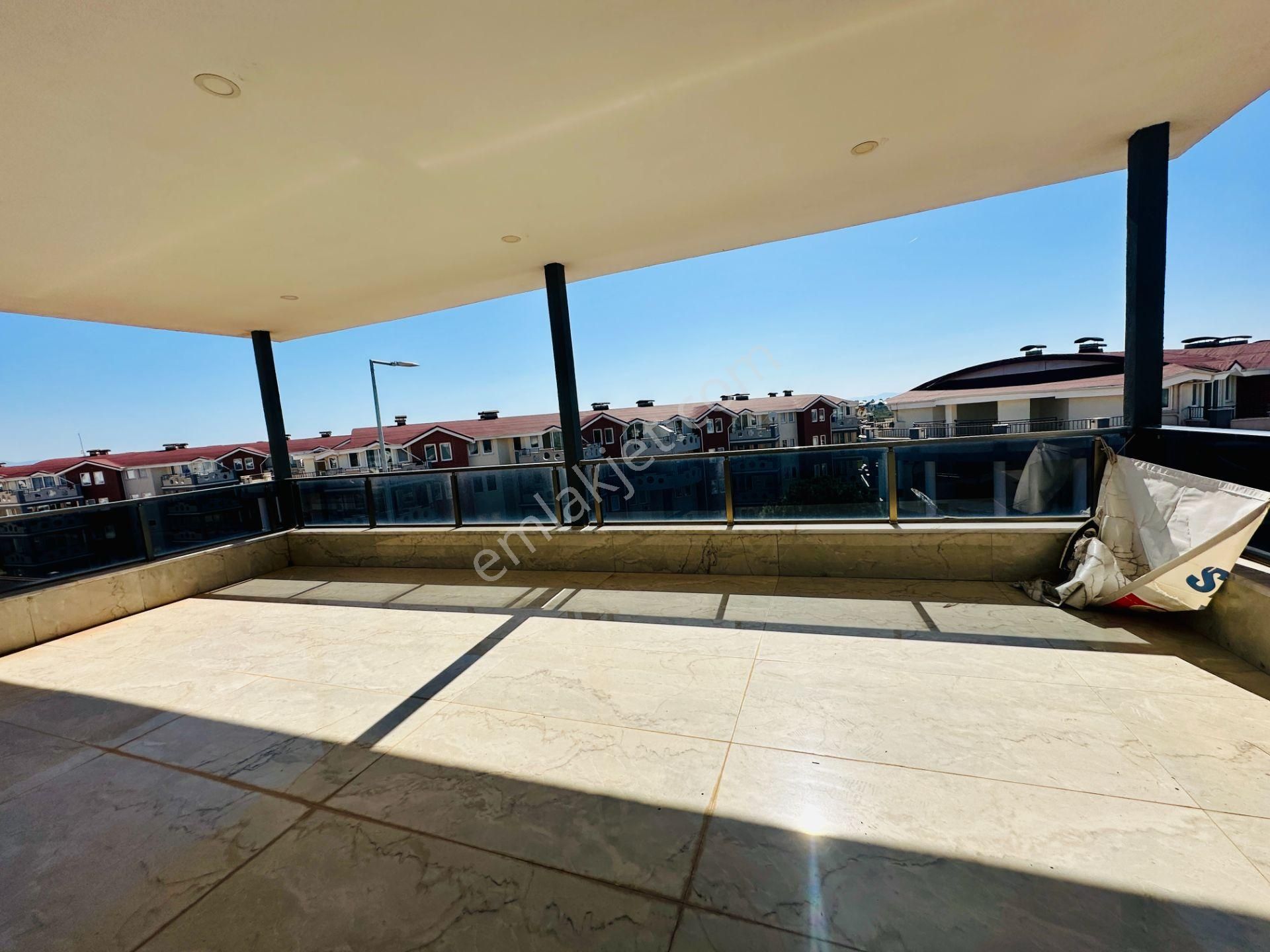 Villacı Onur'dan Denize 300 Metre 4+1 Fırsat Sıfır Lüx Villa - Görsel 30