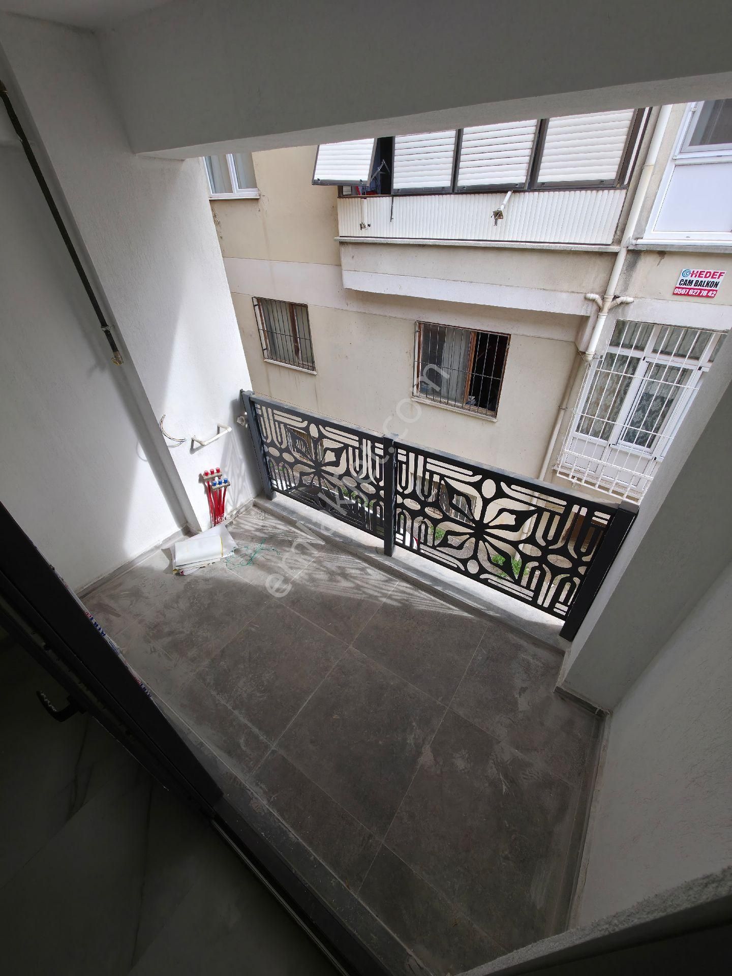 Akkonak Mahallesi Lozan Cd 2+1 Balkonlu Daire - Görsel 12