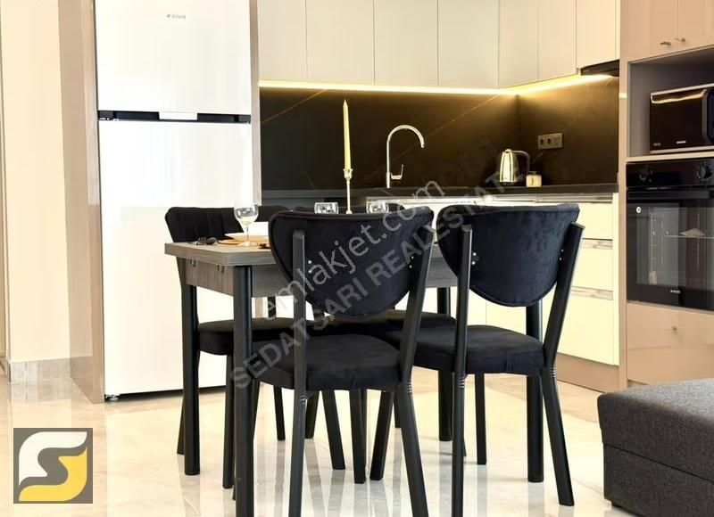 Mahmutlar Lüks Site İçerisinde 2+1 Kiralık Sıfır Eşyalı Daire - Görsel 8