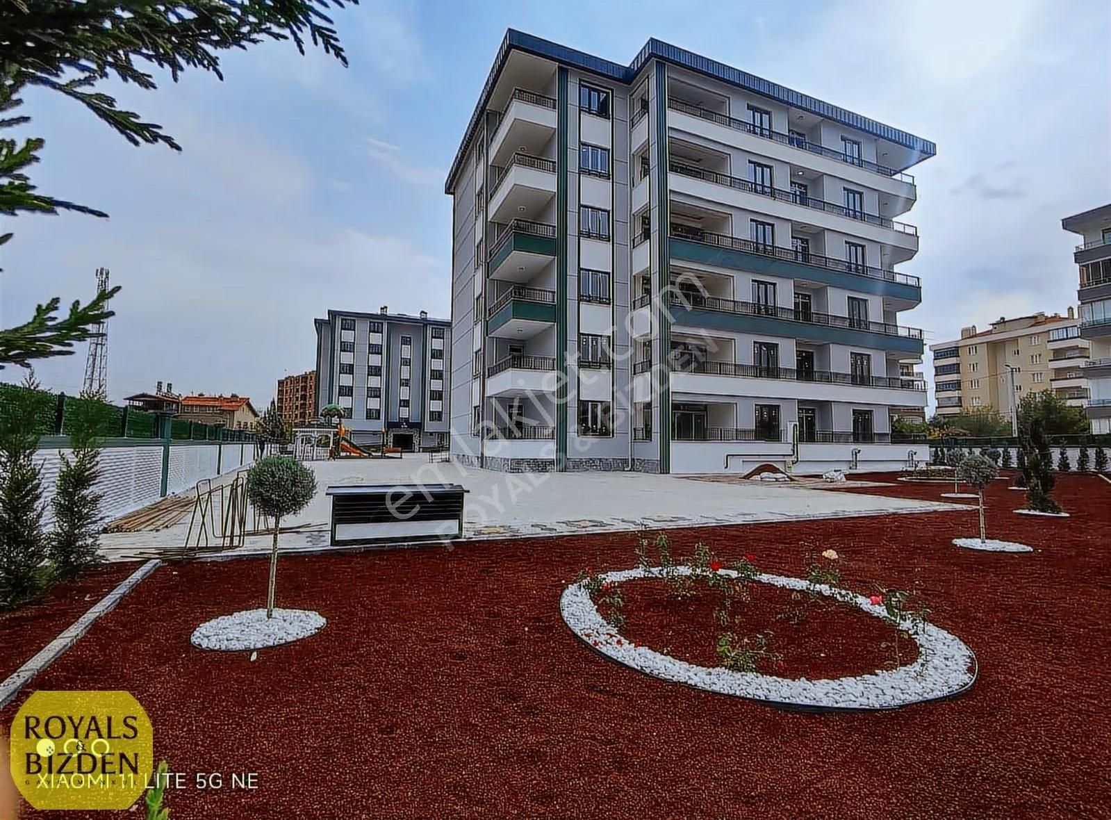 Meram Gazze Caddesi Yanı Lüks 3+1 Site İçi Güzel Geniş Daireler. - Görsel 21