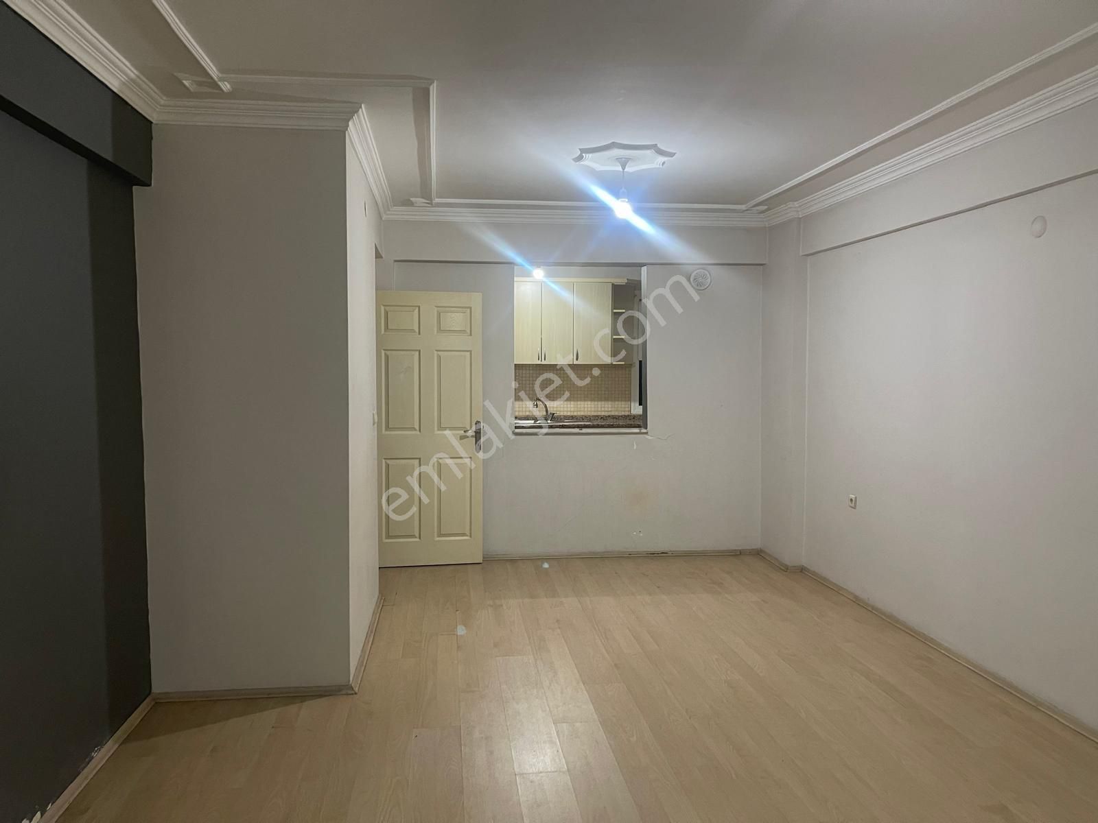 Çiğli Egekent Kiralık 3+1 Ebeveyn Banyolu 220 M2 Daire - Görsel 31