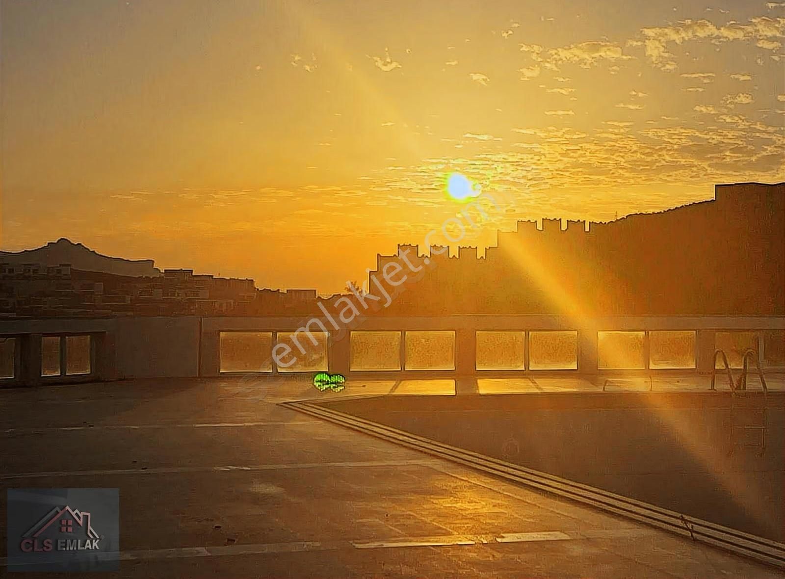 Bodrum Yahşide Plajlı Tesisli Kiralık 3+1 Manzaralı Villa!!! - Görsel 17