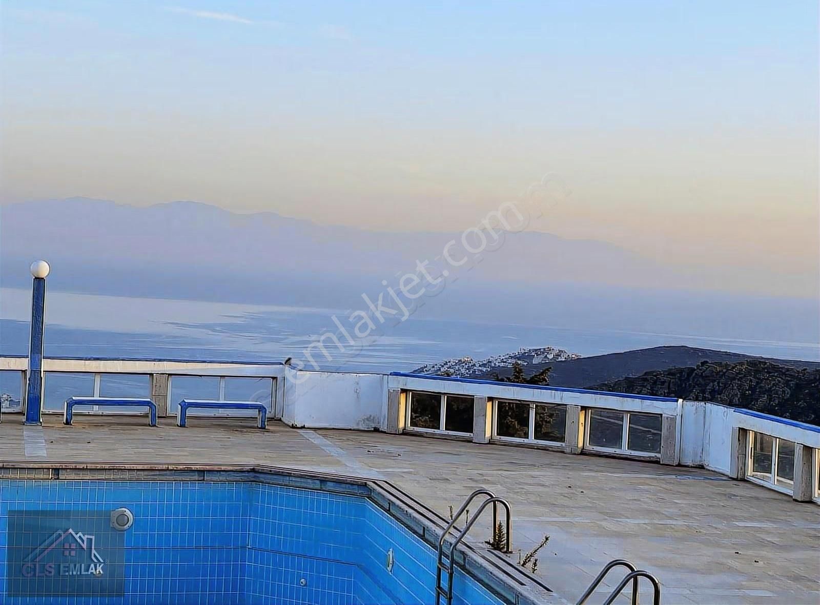 Bodrum Yahşide Plajlı Tesisli Kiralık 3+1 Manzaralı Villa!!! - Görsel 15