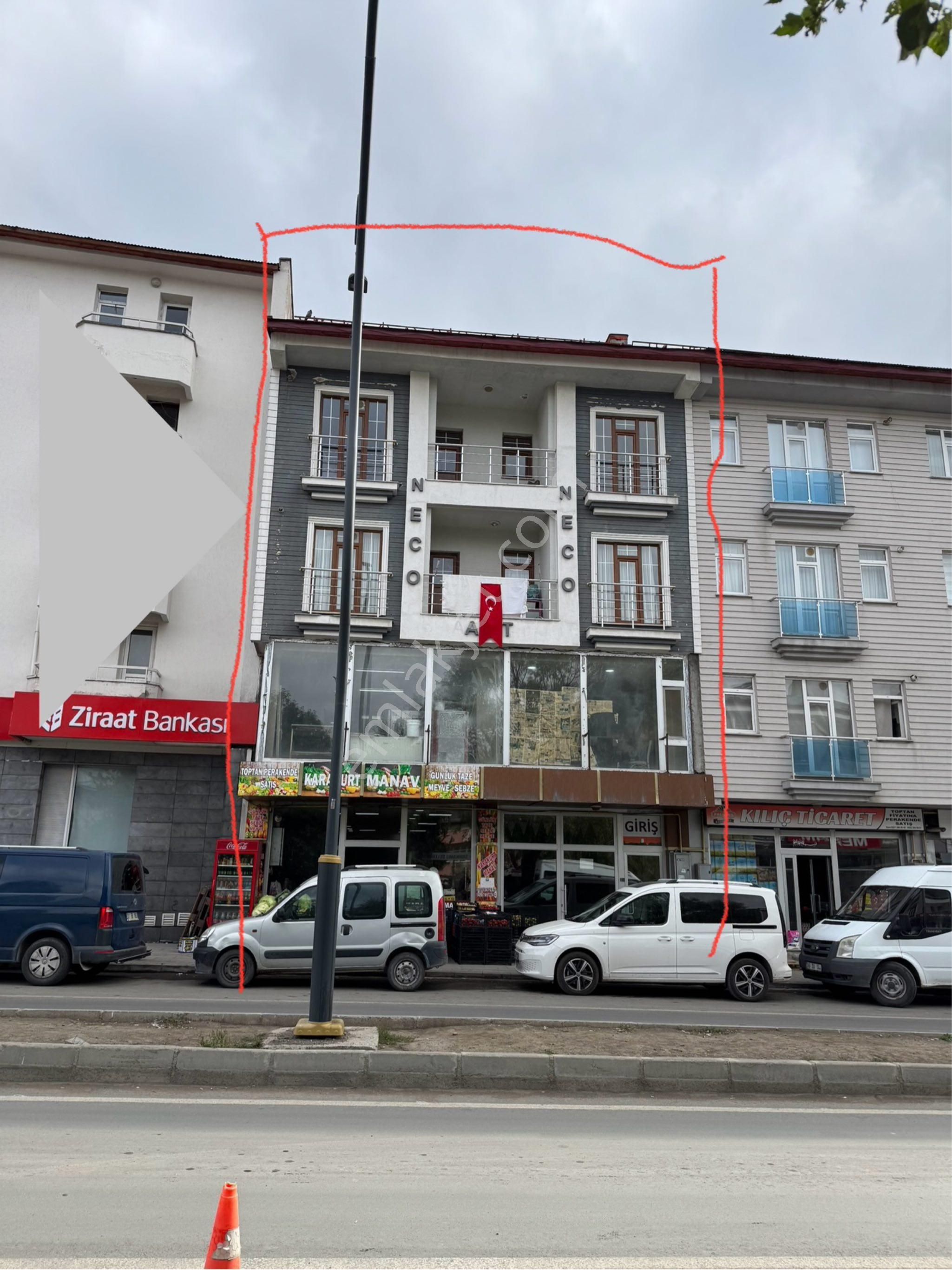 Sarıkamış Merkezde Satılık Komple Bina