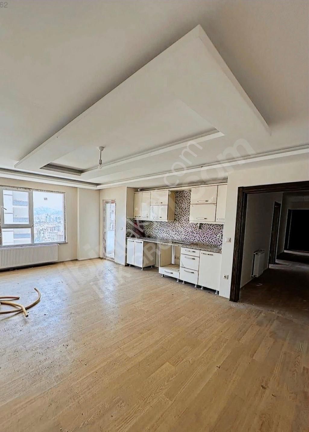 Trabzon Yalıncakta Deniz Manzaralı Dogalgazlı Sıfır 3+1 Kıralık Daire - Görsel 3