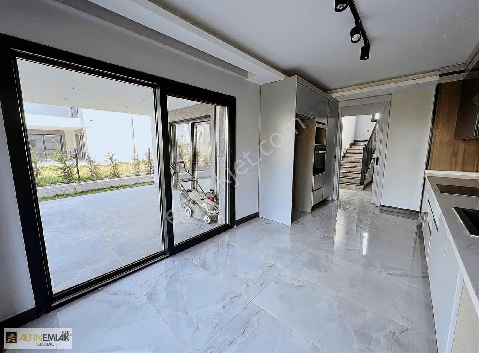 Becende Bağımsız Girişli Kiralık Villa - Görsel 37