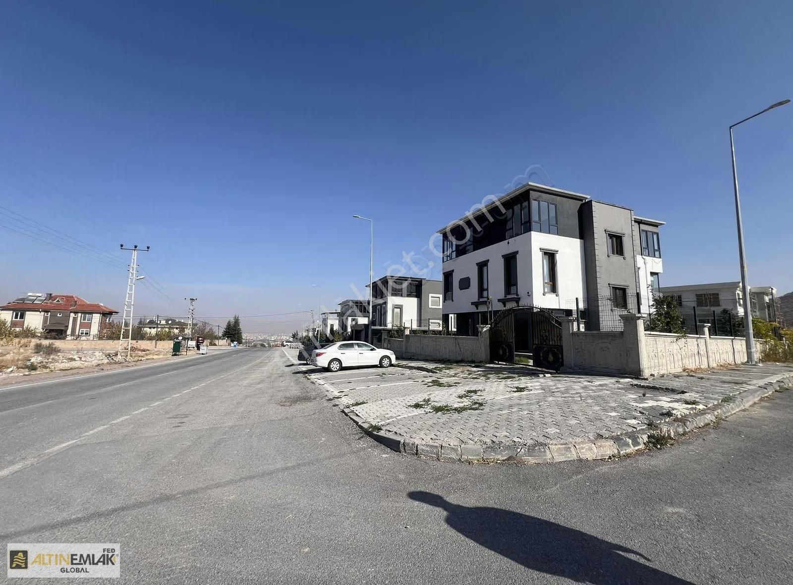 Çay Bağlarında 7+1 Kiralık Villa - Görsel 2