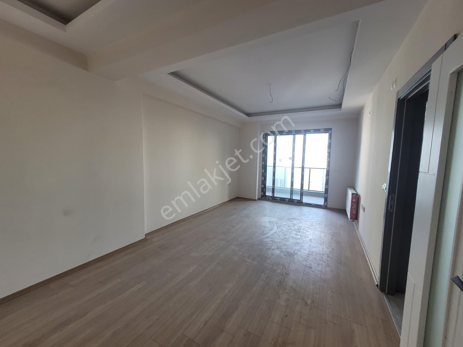 Koyunderede Cadde Üzeri Satılık 2+1 Daire - Görsel 26