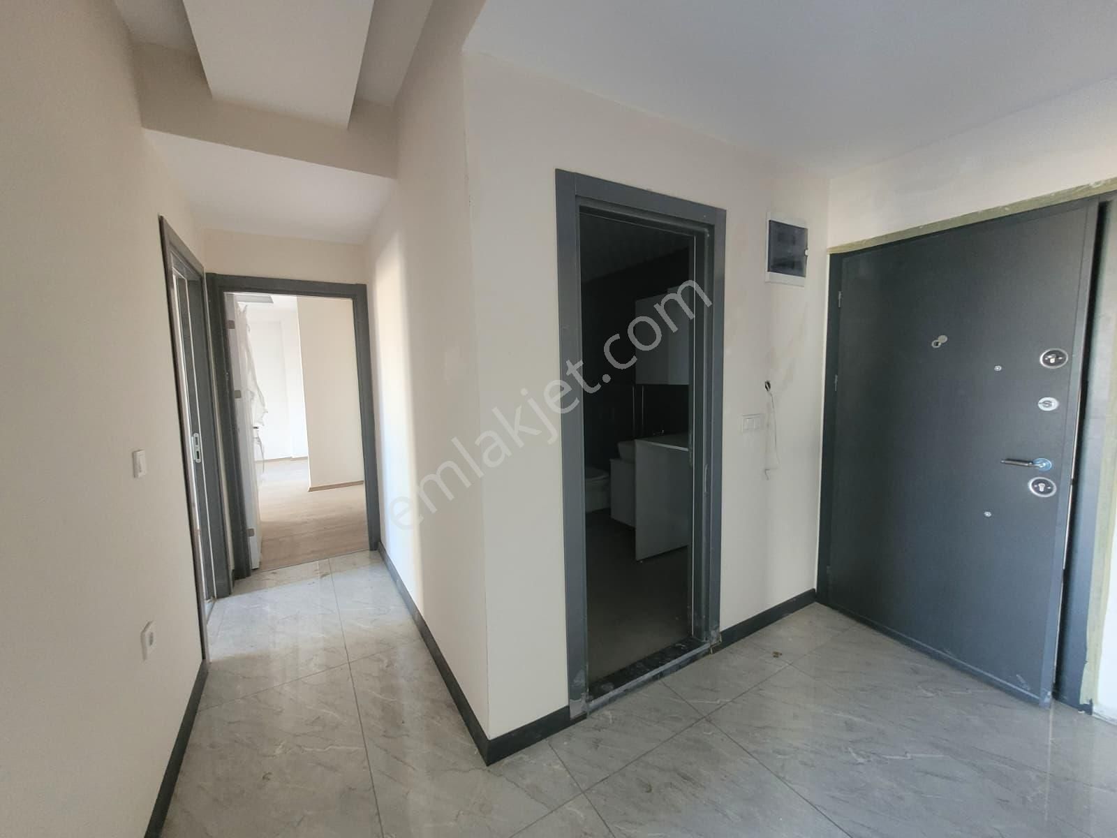 Koyunderede Cadde Üzeri Satılık 2+1 Daire - Görsel 7
