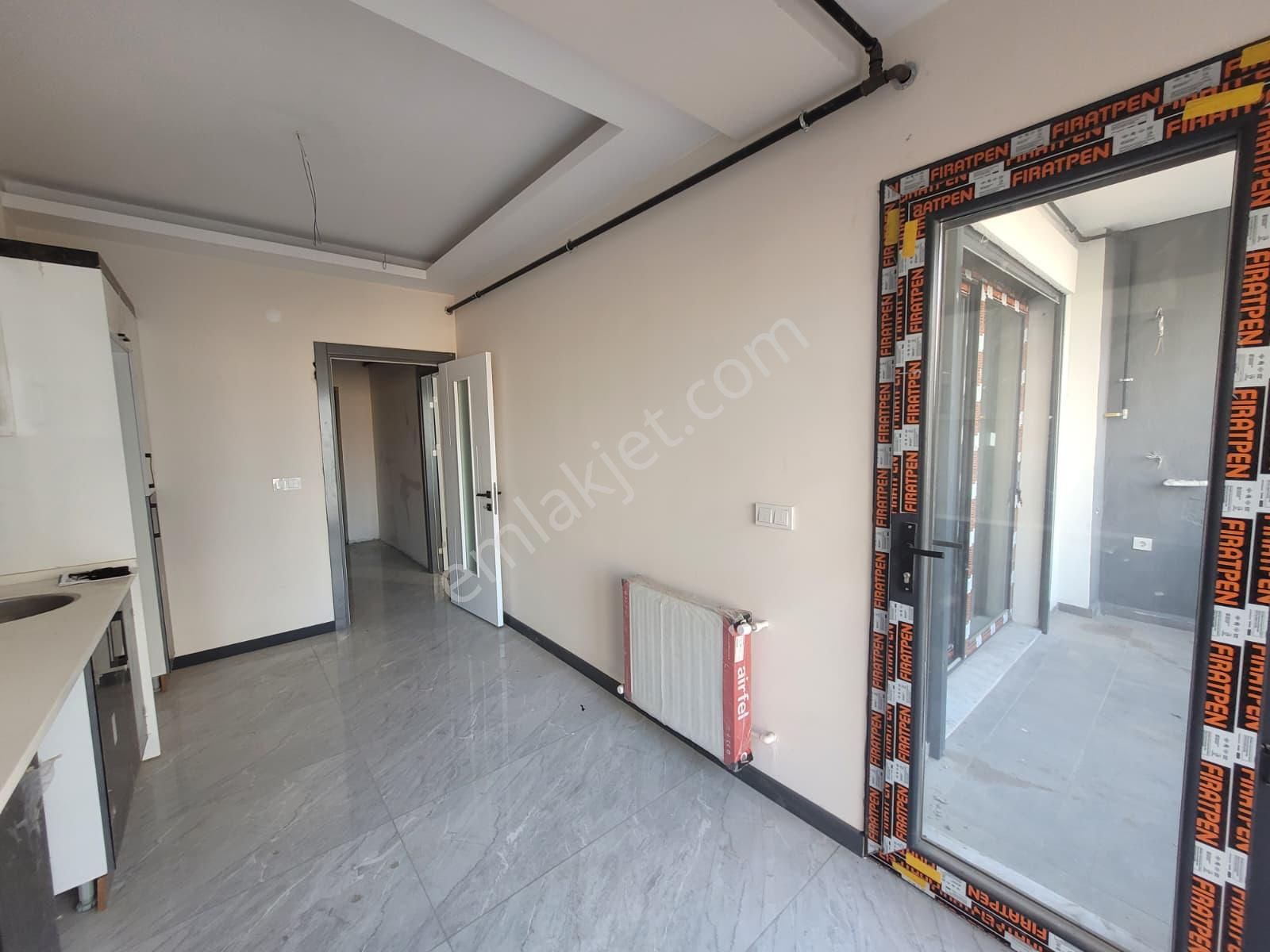 Koyunderede Cadde Üzeri Satılık 2+1 Daire - Görsel 15
