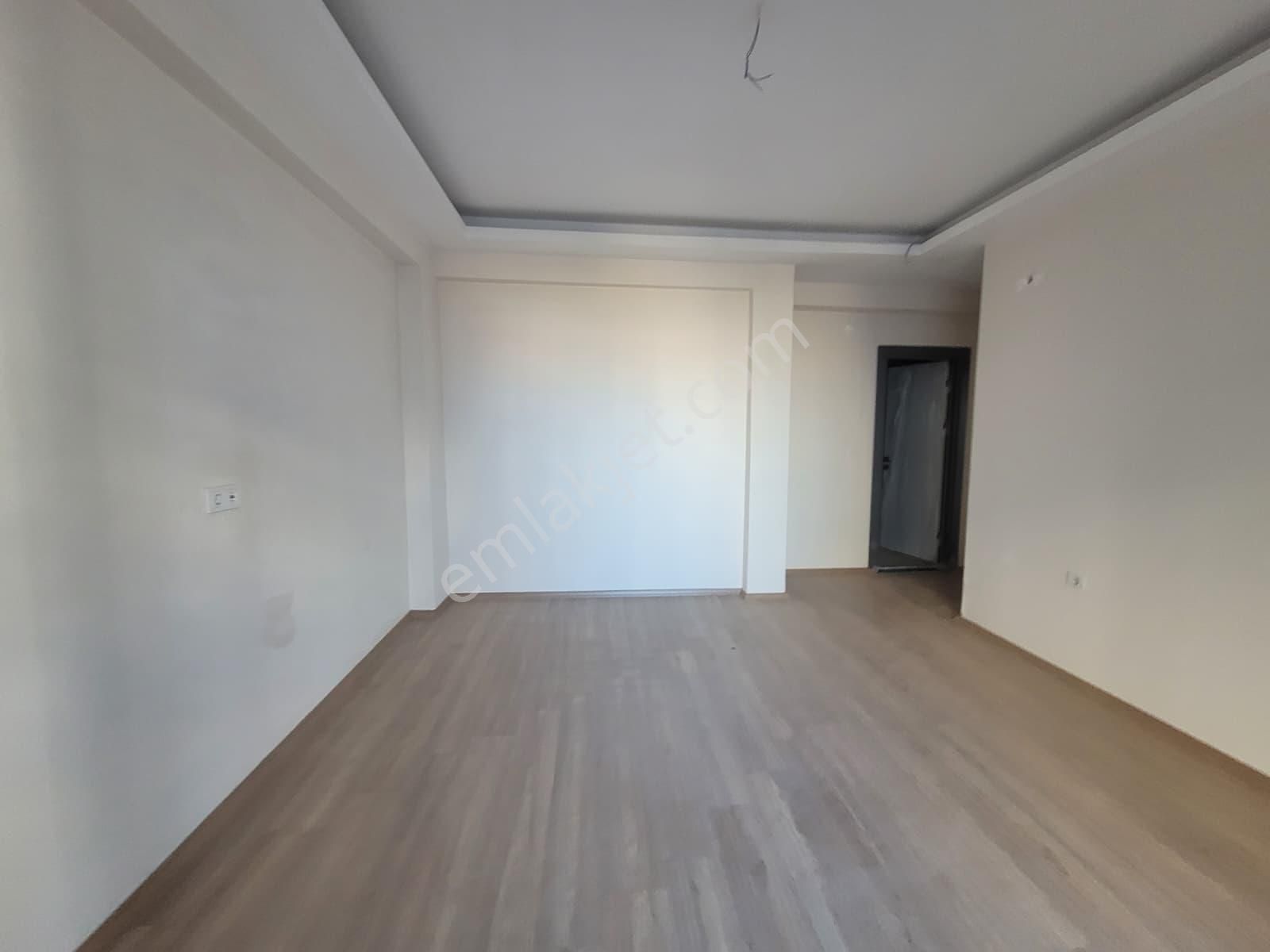 Koyunderede Cadde Üzeri Satılık 2+1 Daire - Görsel 22