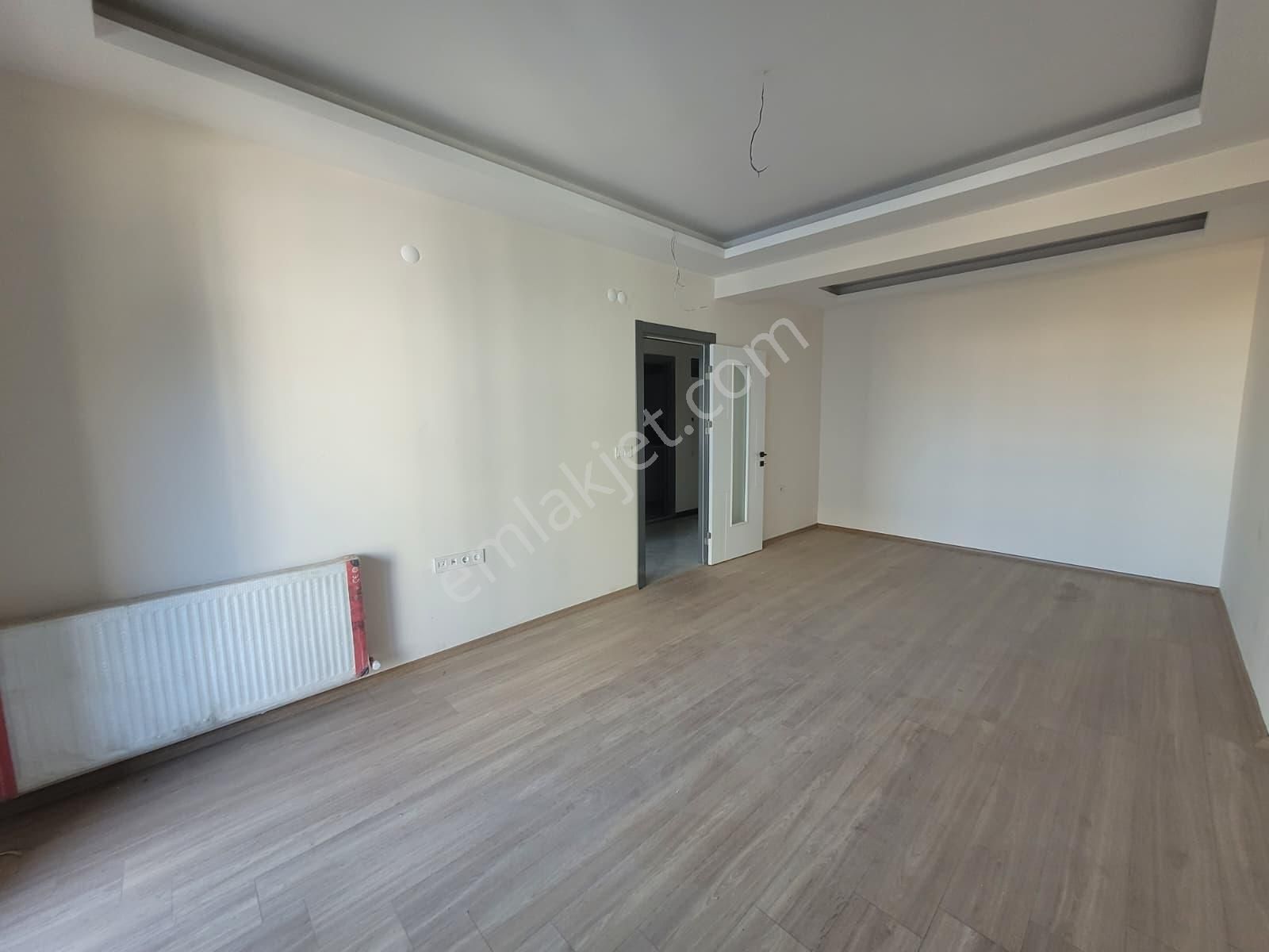 Koyunderede Cadde Üzeri Satılık 2+1 Daire - Görsel 21