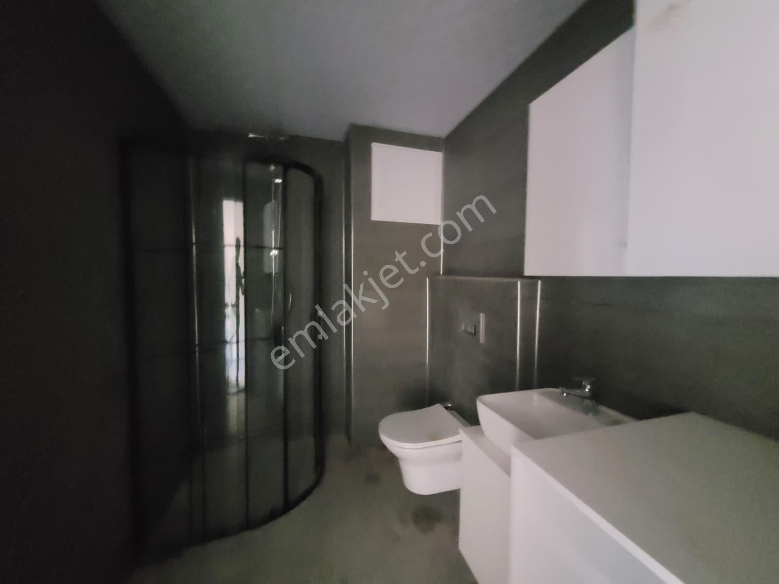 Koyunderede Cadde Üzeri Satılık 2+1 Daire - Görsel 12