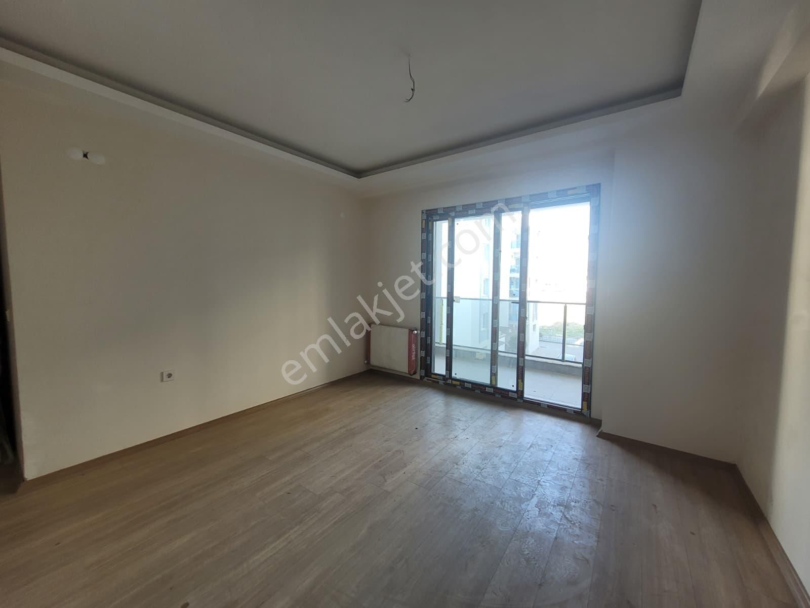 Koyunderede Cadde Üzeri Satılık 2+1 Daire - Görsel 13