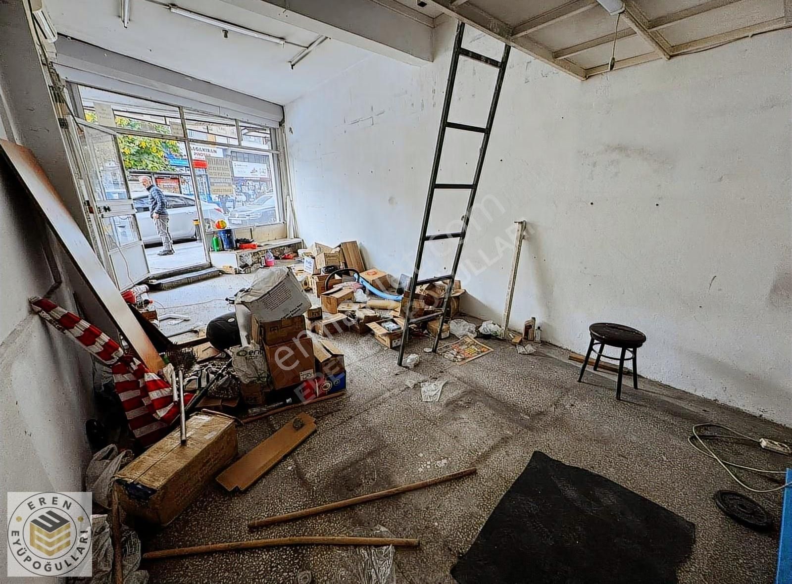 Z.burnu Maltepe Mah. Mükemmel 40 M² Düz Giriş Dükkan Kaçırılmaz! - Görsel 3