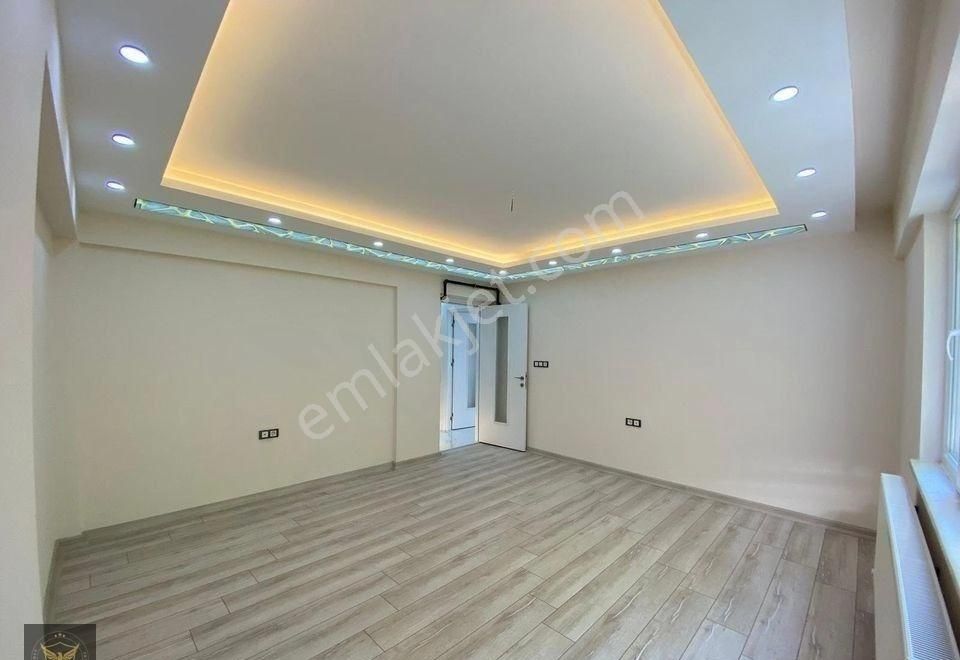 Metrobüs'e Yürüme Mesafesinde 3+1 Satılık Daire - Görsel 5