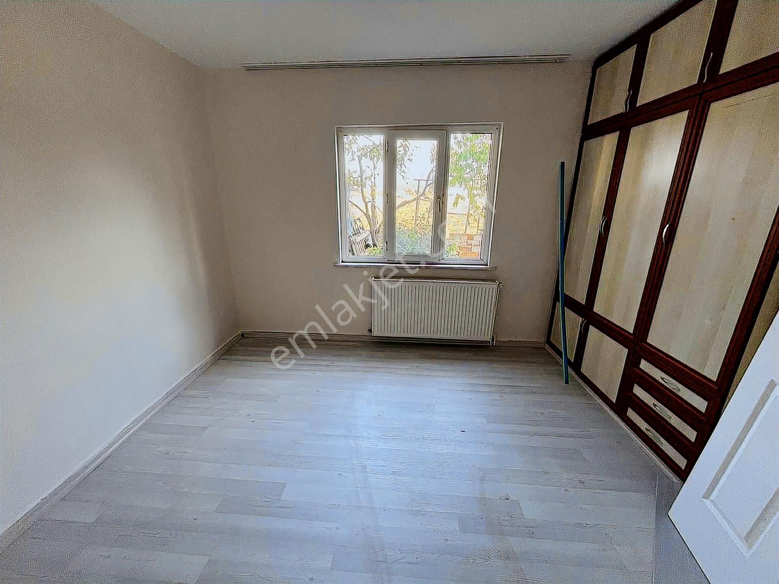3+1 Bahçeli Doğalgazlı Müstakil Tadında Kiralık Daire - Görsel 3