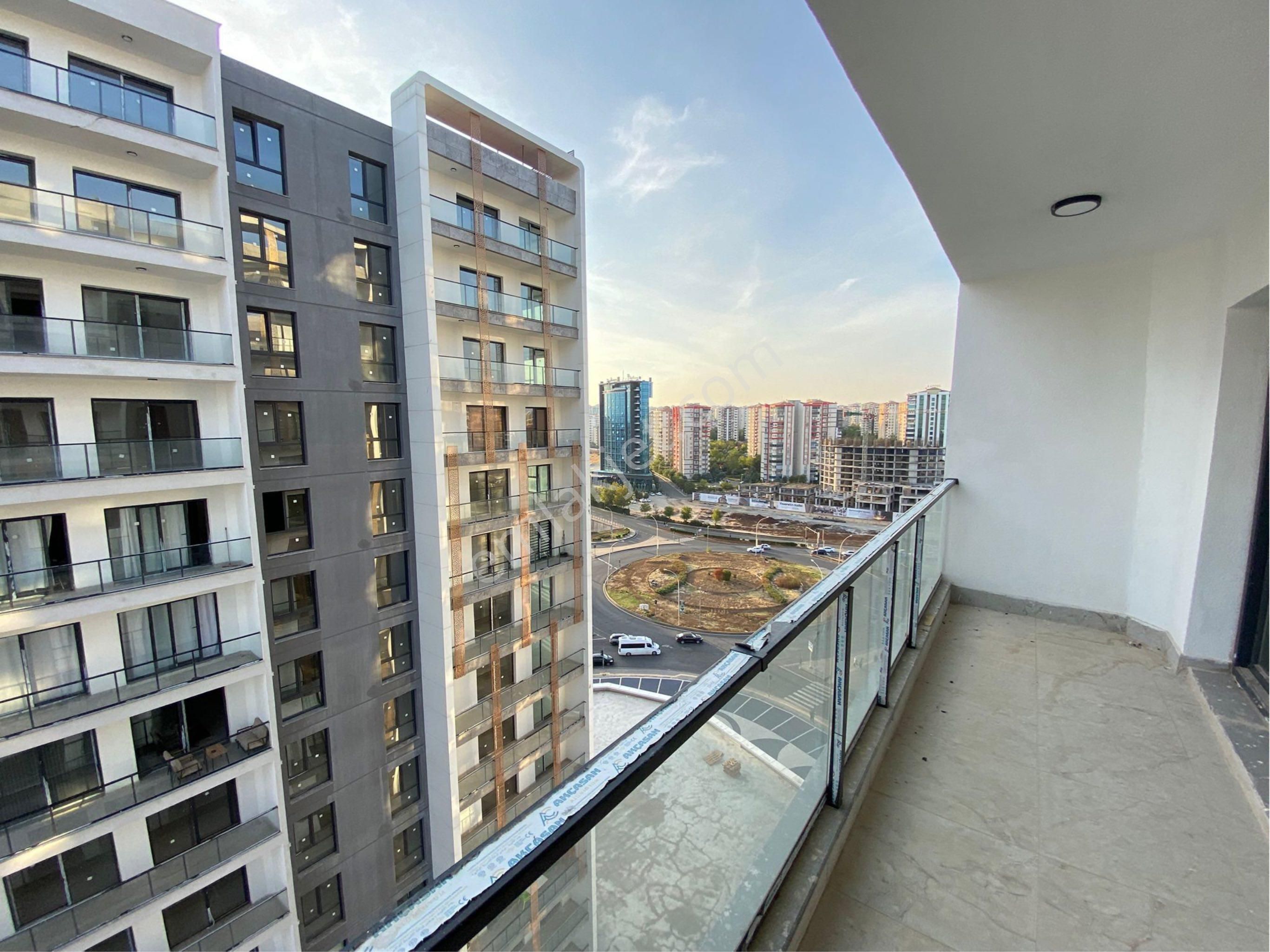 Acil Satılıktır Bağcılar Bölgesi Araç Muayene İlerisi Radison Kavşağında - Görsel 7