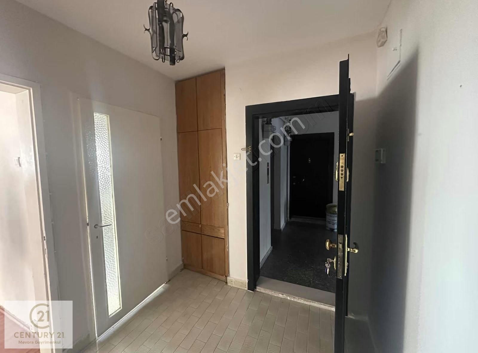 Fırsatt! Oran Atatürk Sitesinde Bakımlı Ve Aydınlık 3+1 Kiralık - Görsel 23