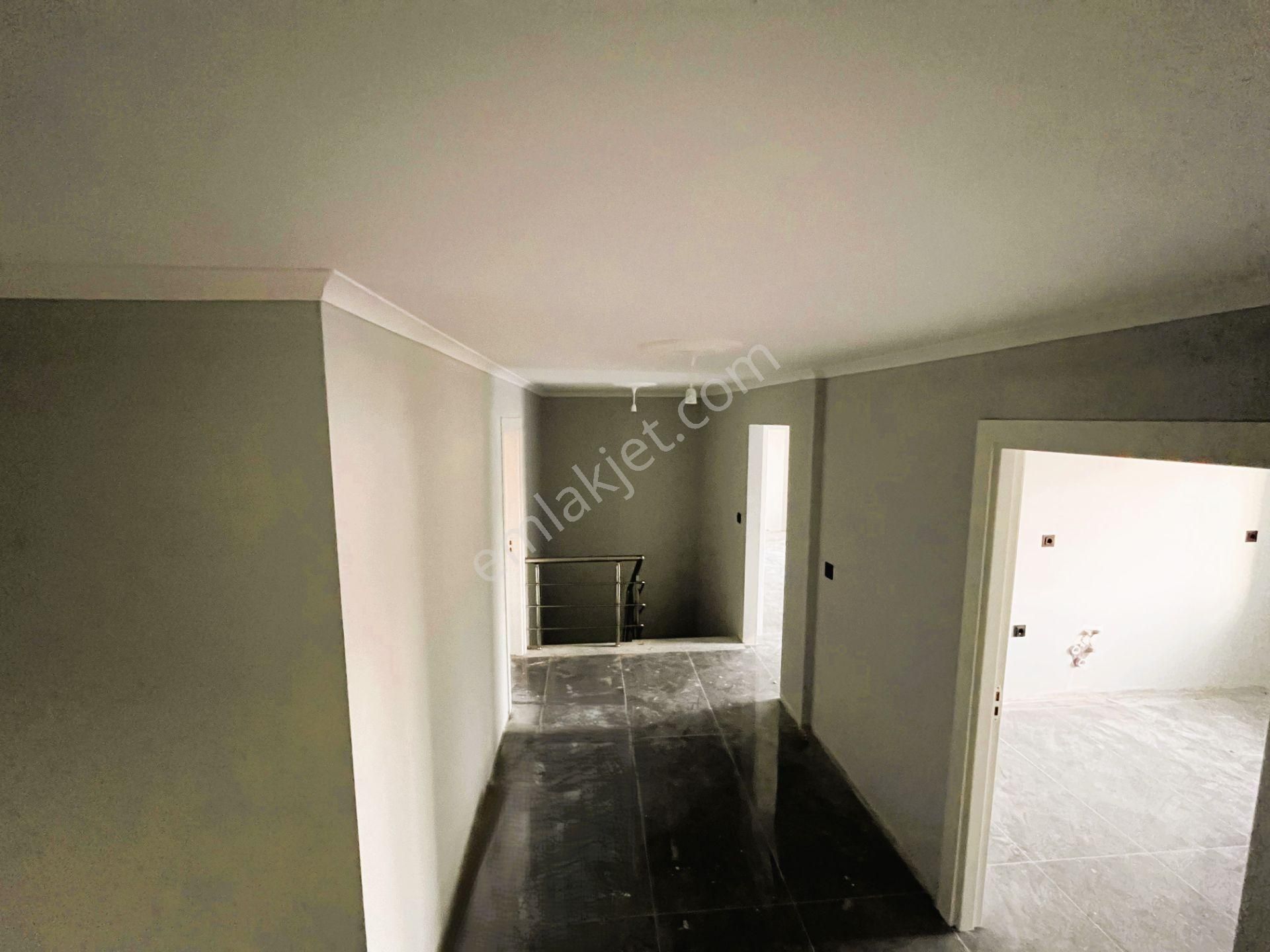 Eşref Dinçer'de Sıfır 5+1 Özel Yapım Dubleks Daire - Görsel 13